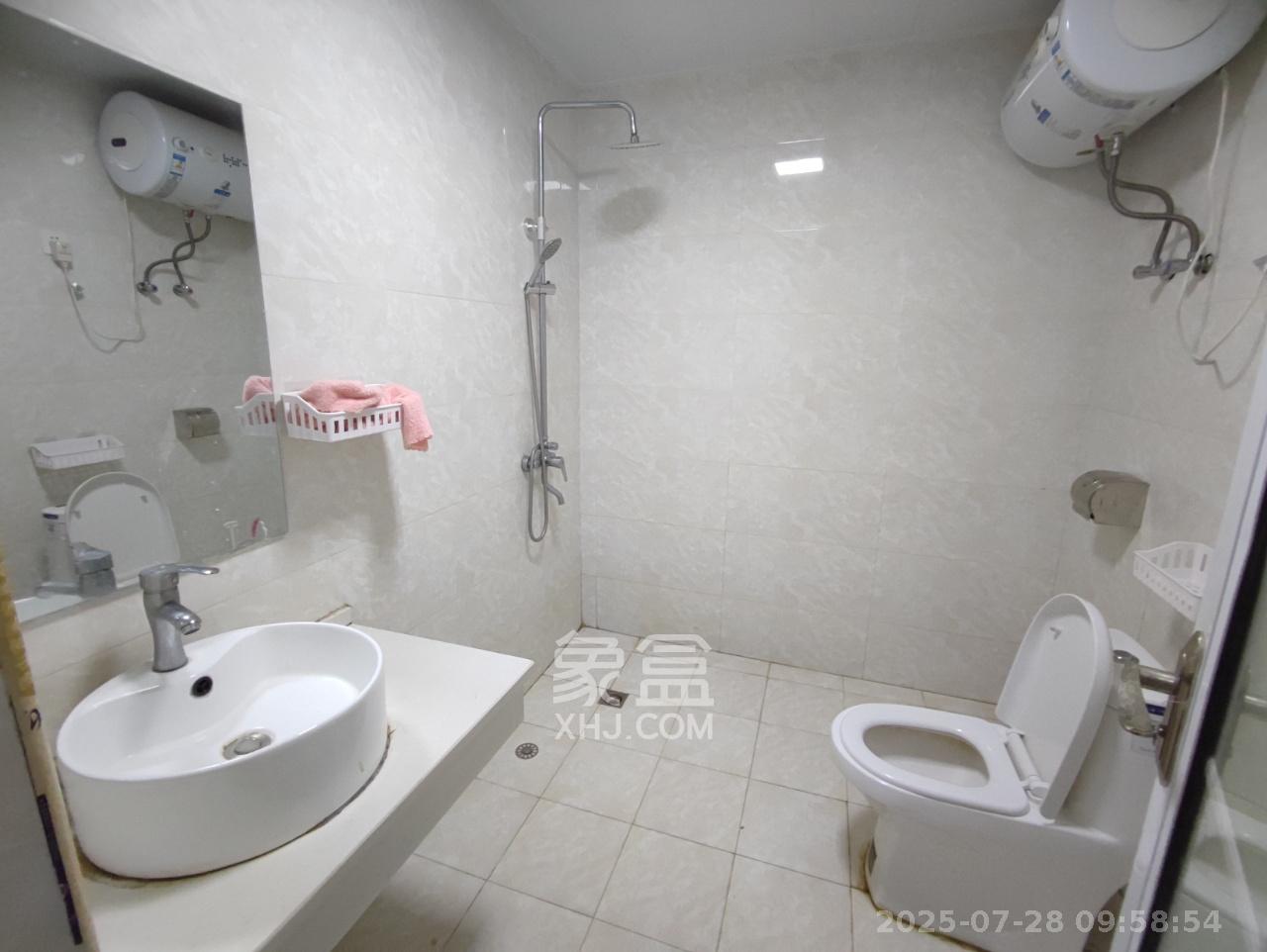 金鼎公园尚 1室1厅1卫 1100.0元/月 金鼎公园尚 1室1厅1卫 1100.0元/月室内图