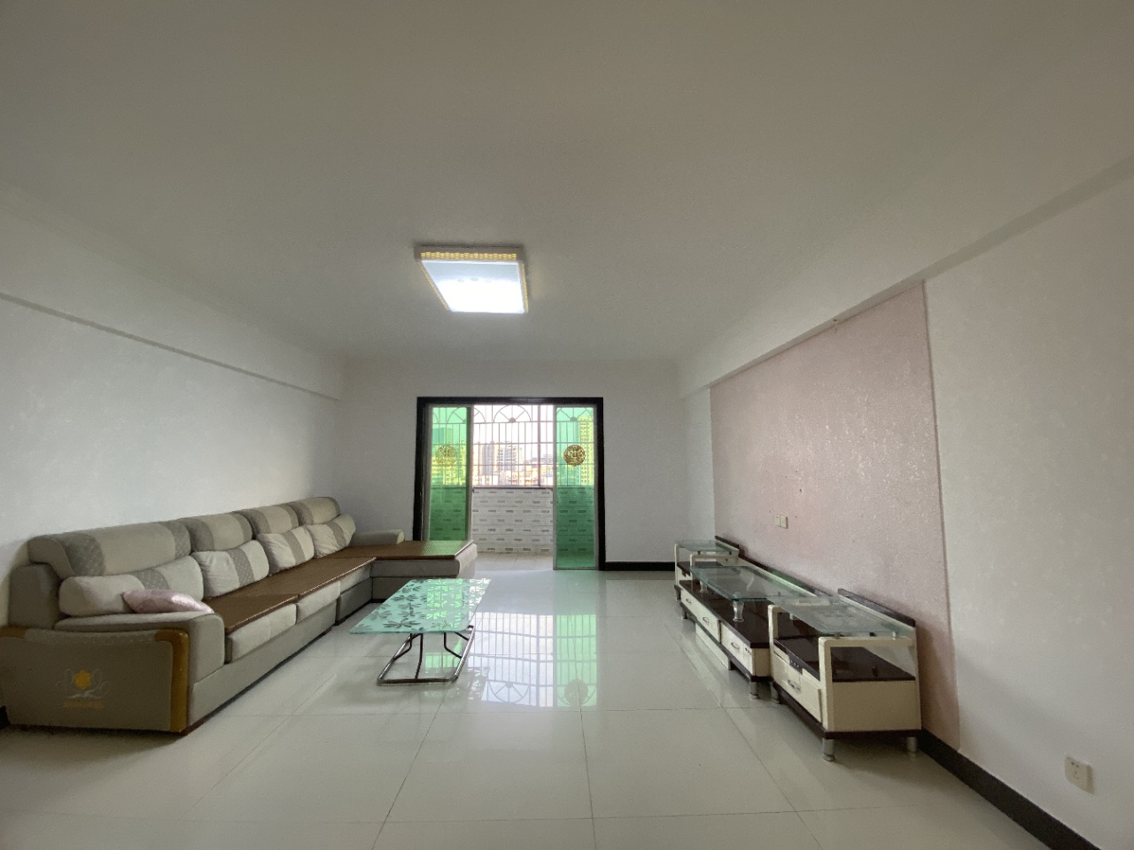 正庄大厦 3室2厅2卫 2800.0元/月 正庄大厦 3室2厅2卫 2800.0元/月室内图