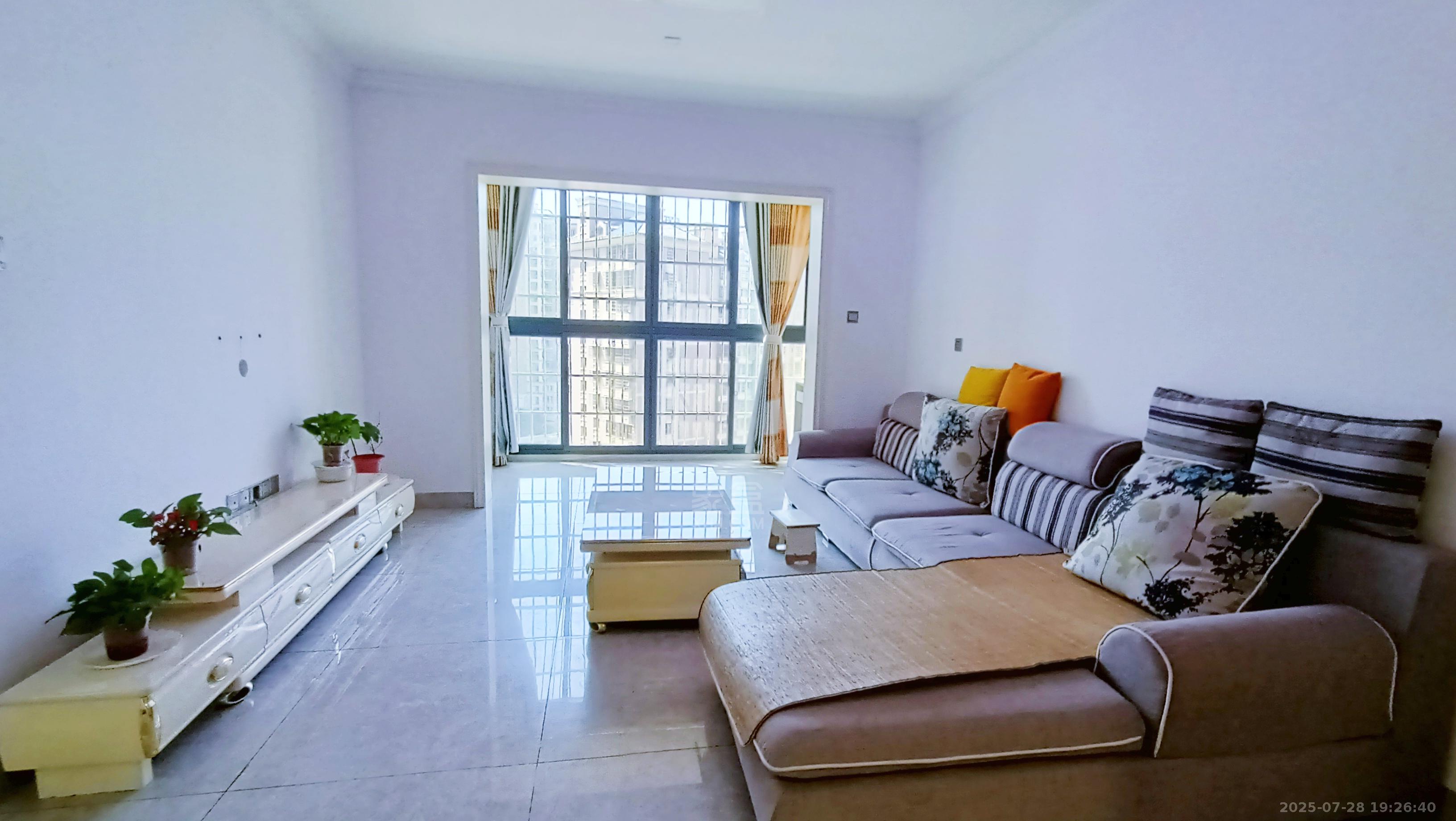 御景龙湾 2室2厅1卫 1300.0元/月 御景龙湾 2室2厅1卫 1300.0元/月室内图