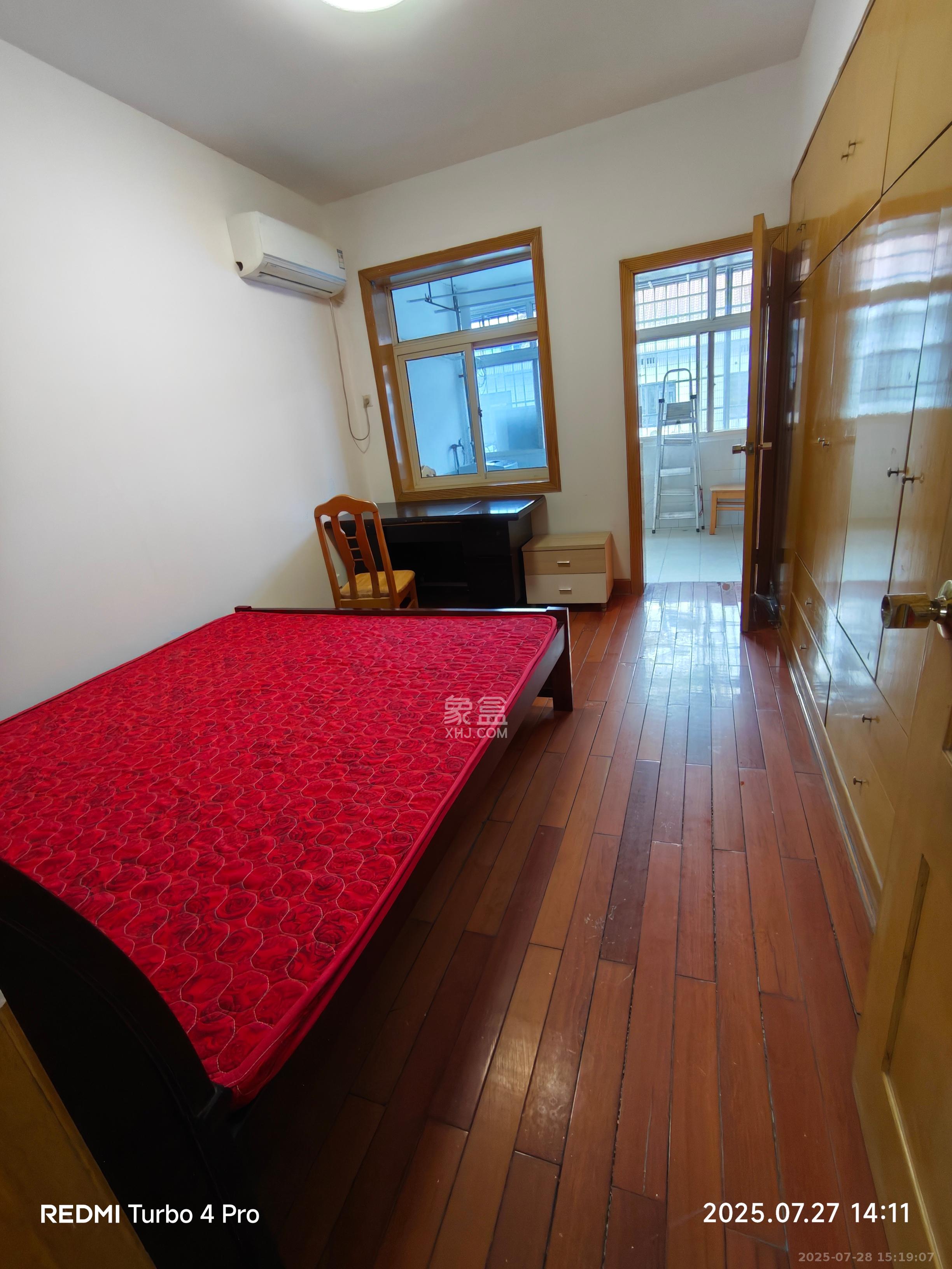 望月湖小区九片 3室2厅1卫 2700.0元/月 望月湖小区九片 3室2厅1卫 2700.0元/月室内图