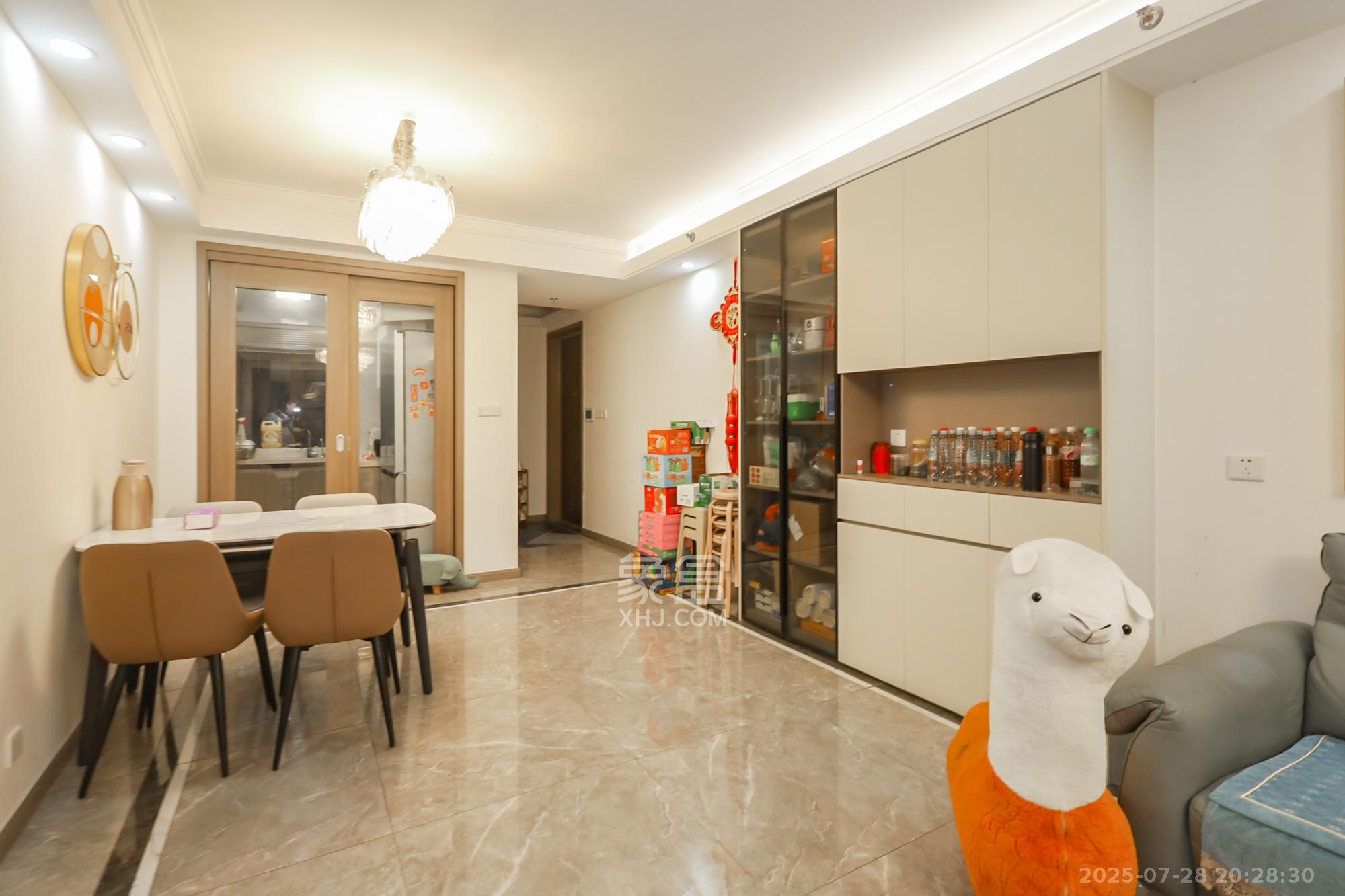 越秀悦湖台 4室2厅2卫 228.0万 越秀悦湖台 4室2厅2卫 228.0万其他