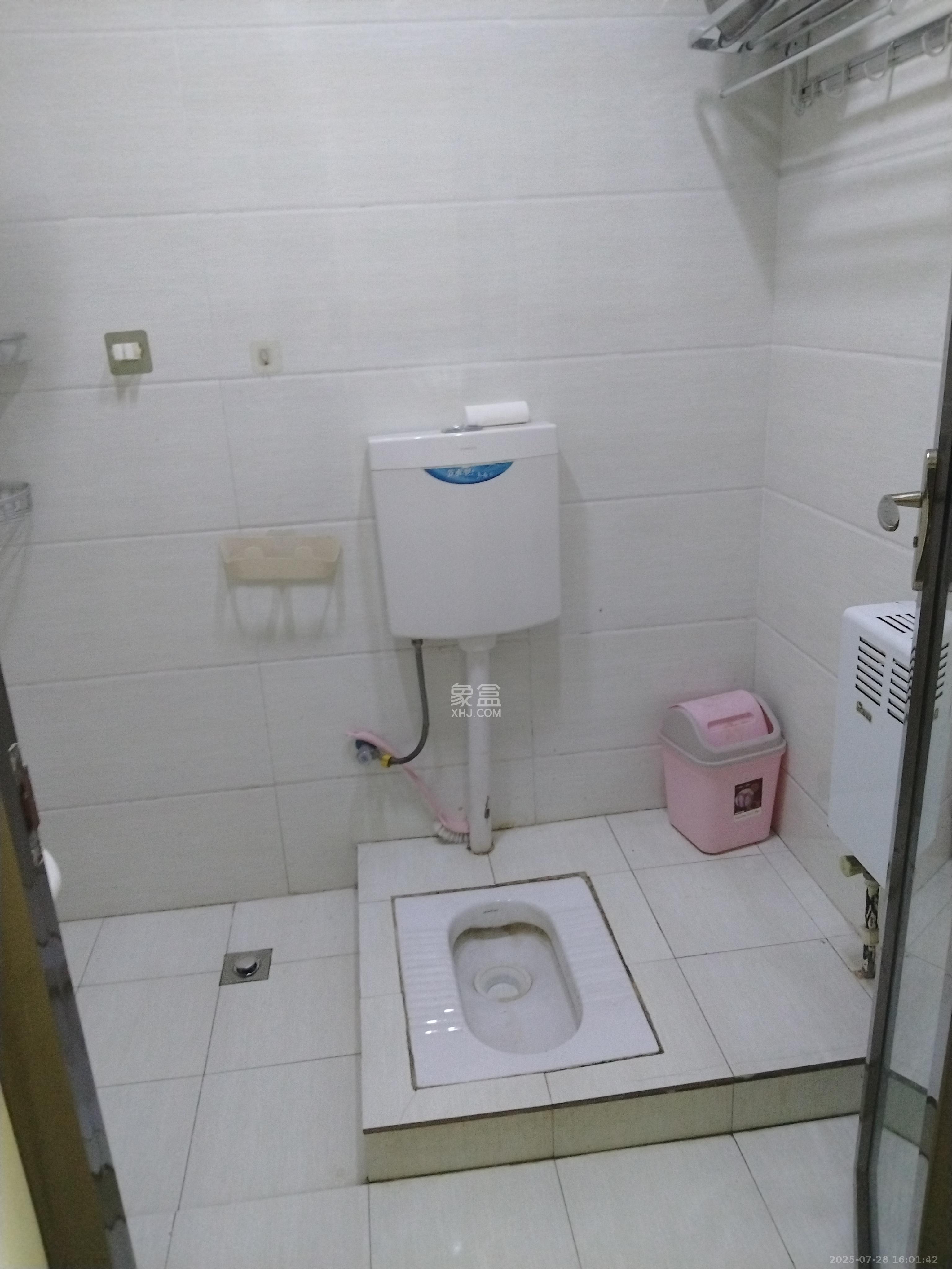 怡海星城 1室1厅1卫 1000.0元/月 怡海星城 1室1厅1卫 1000.0元/月室内图