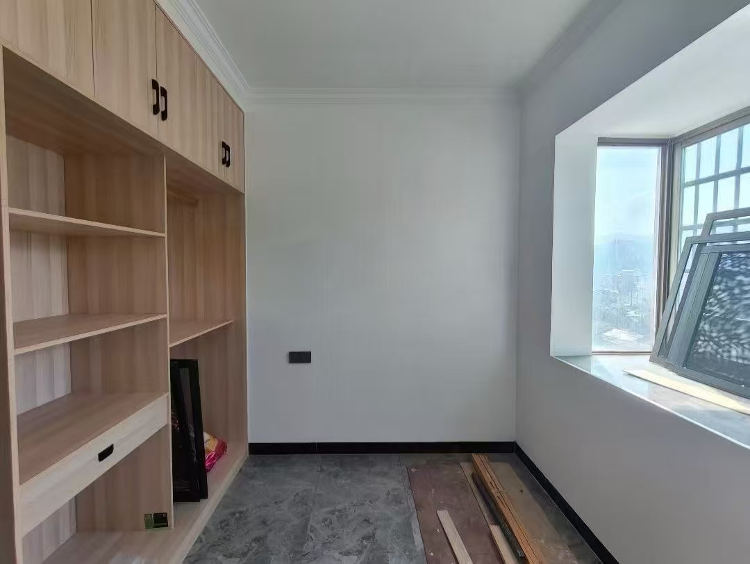 西溪美景  3室2厅1卫   52.80万客厅