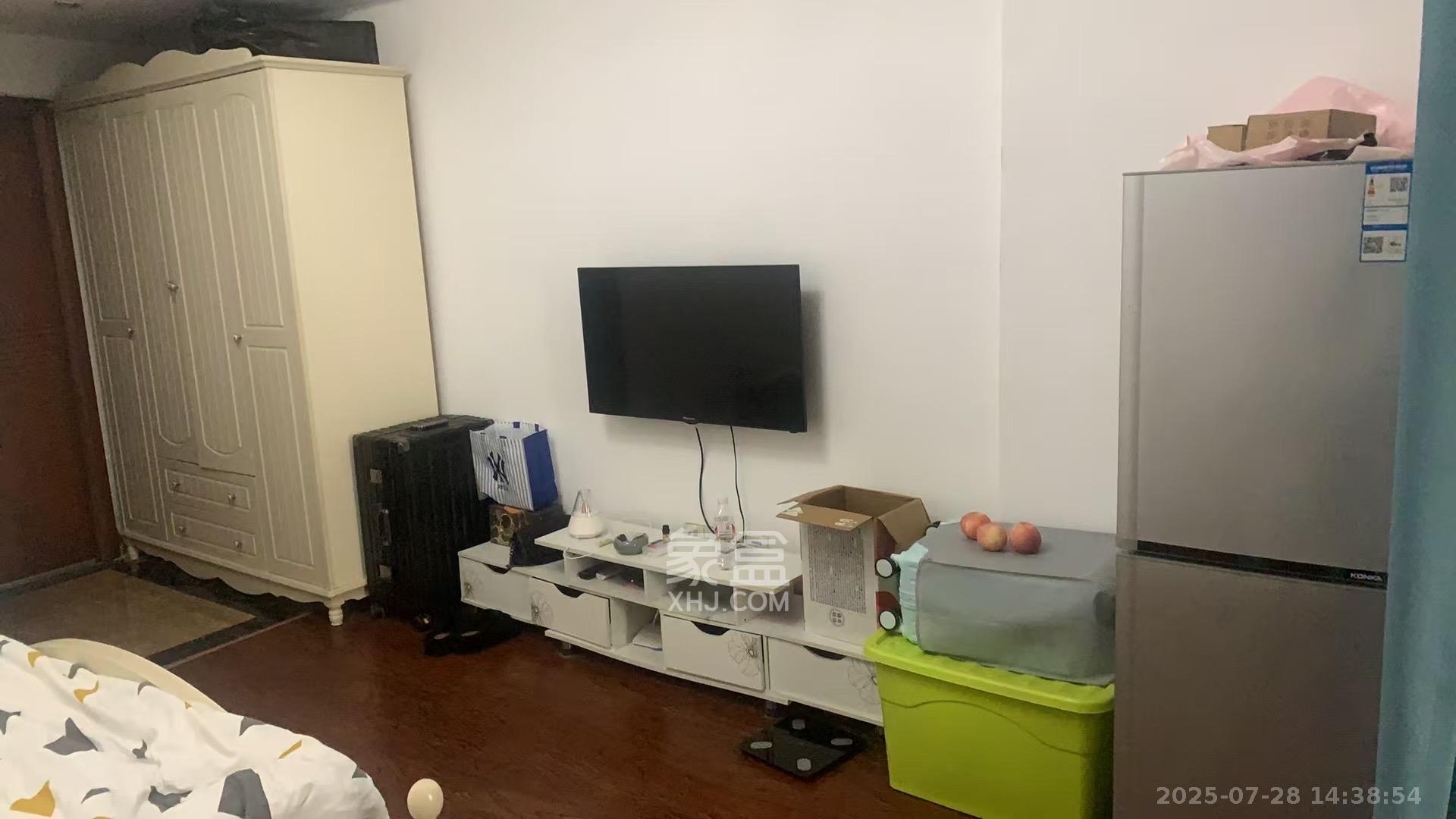 天元涉外景园B区  1室1厅1卫    1420.0元/月室内图