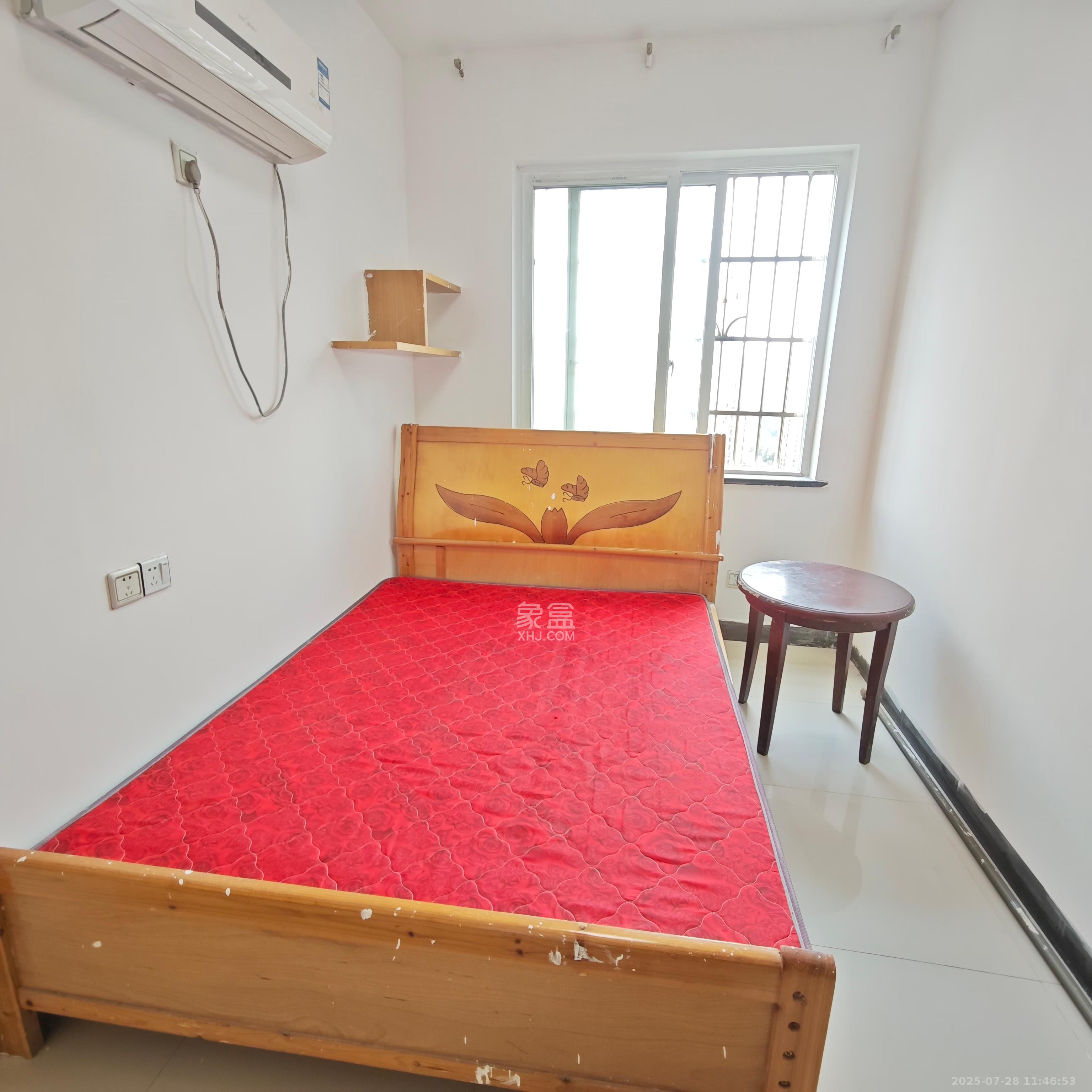 圣力华苑 2室2厅1卫 1200.0元/月 圣力华苑 2室2厅1卫 1200.0元/月室内图