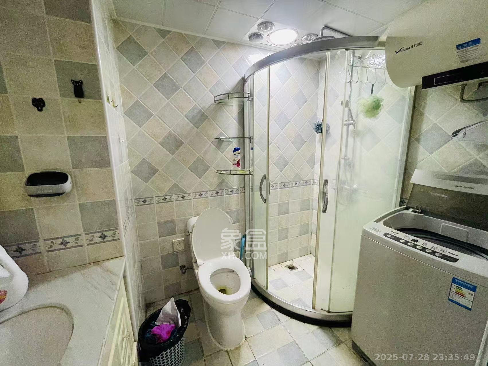 北辰三角洲E5区 1室1厅1卫 1800.0元/月 北辰三角洲E5区 1室1厅1卫 1800.0元/月室内图