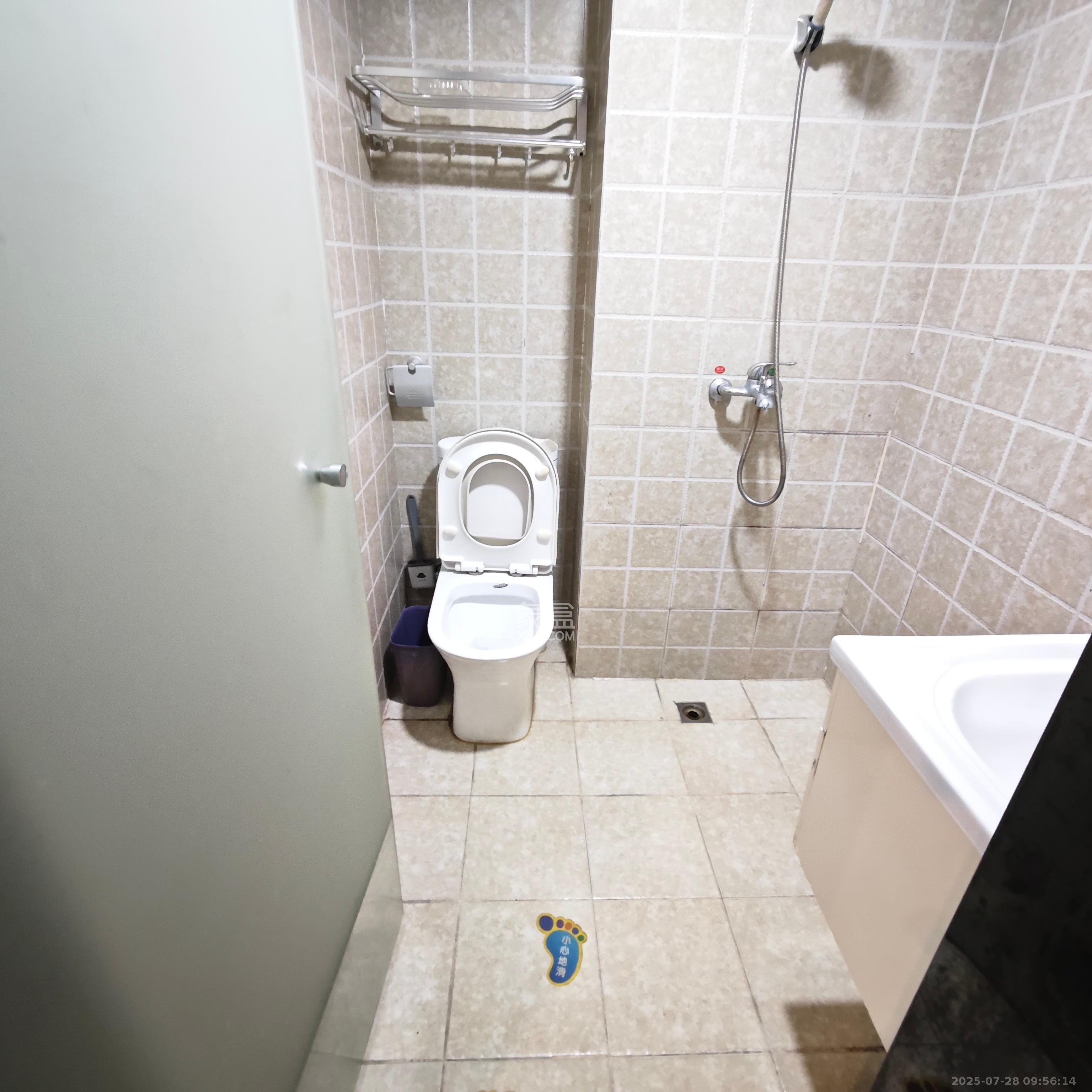 方略90公馆 1室1厅1卫 1000.0元/月 方略90公馆 1室1厅1卫 1000.0元/月室内图