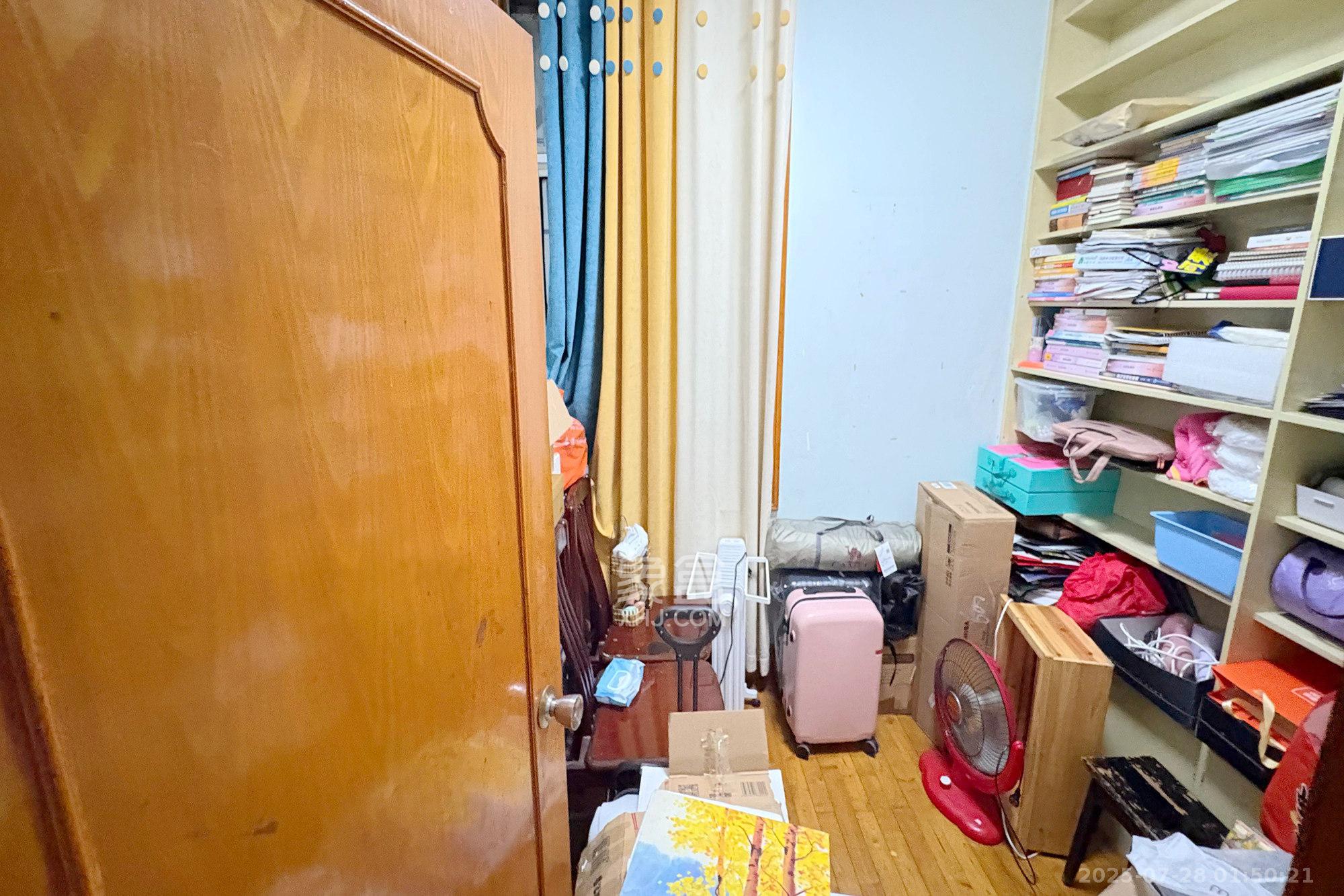 省建苑小区  3室2厅1卫    88.0万其他