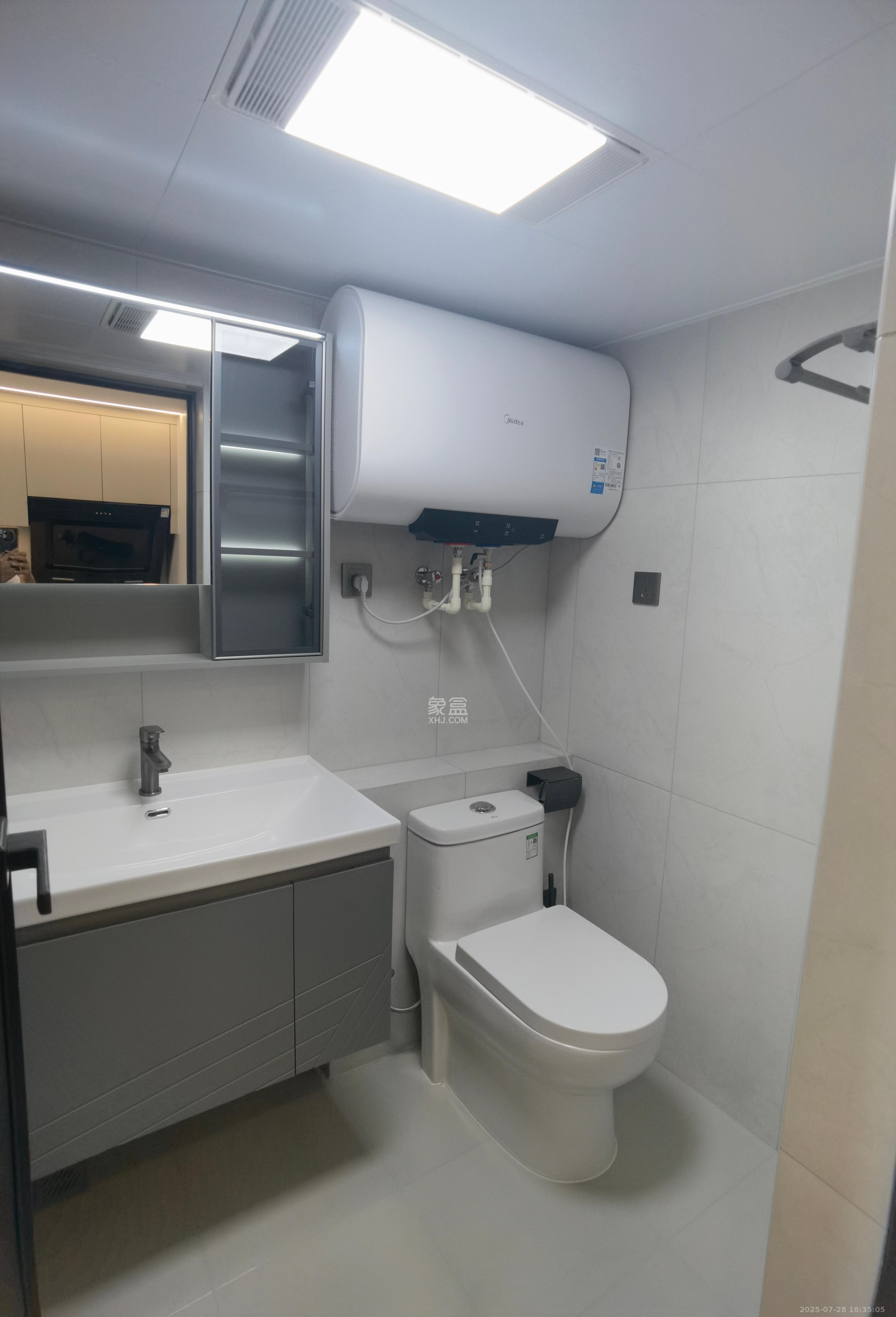 建发养云 2室1厅1卫 2400.0元/月 建发养云 2室1厅1卫 2400.0元/月室内图