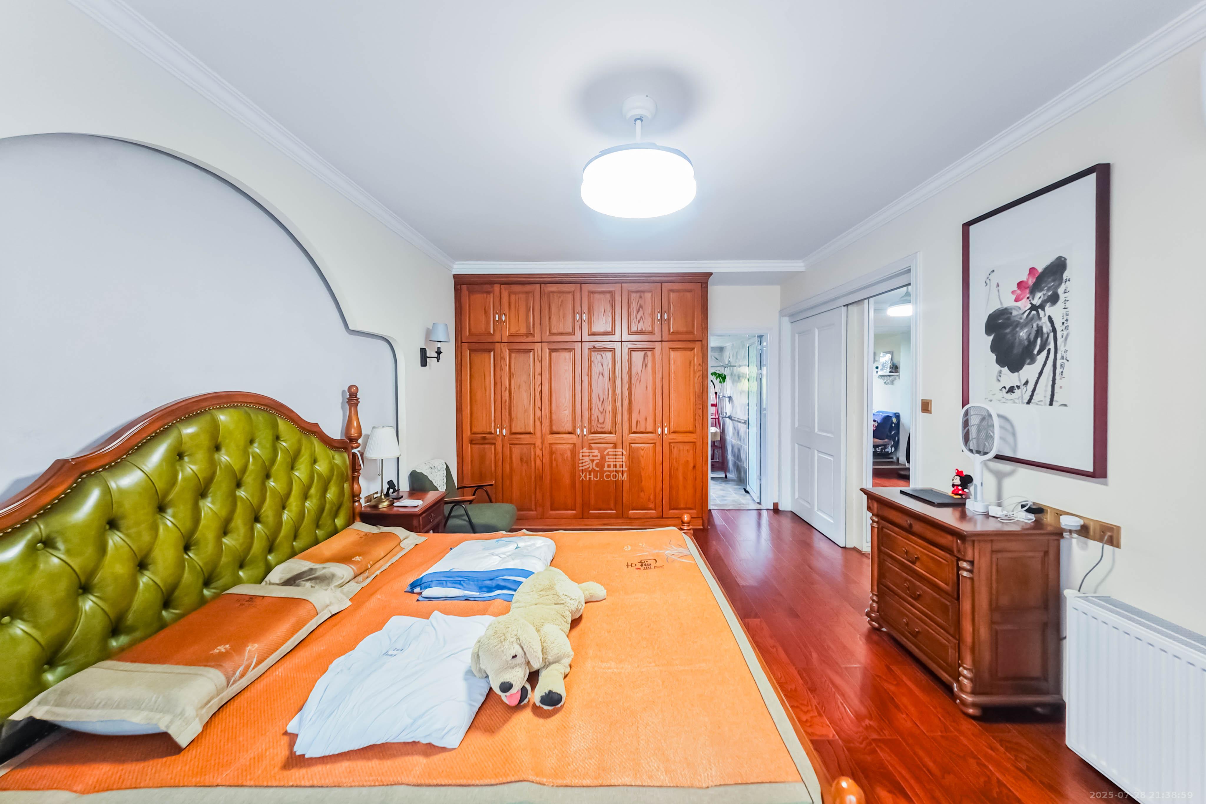 融科东南海 4室2厅2卫 139.0万 融科东南海 4室2厅2卫 139.0万卧室