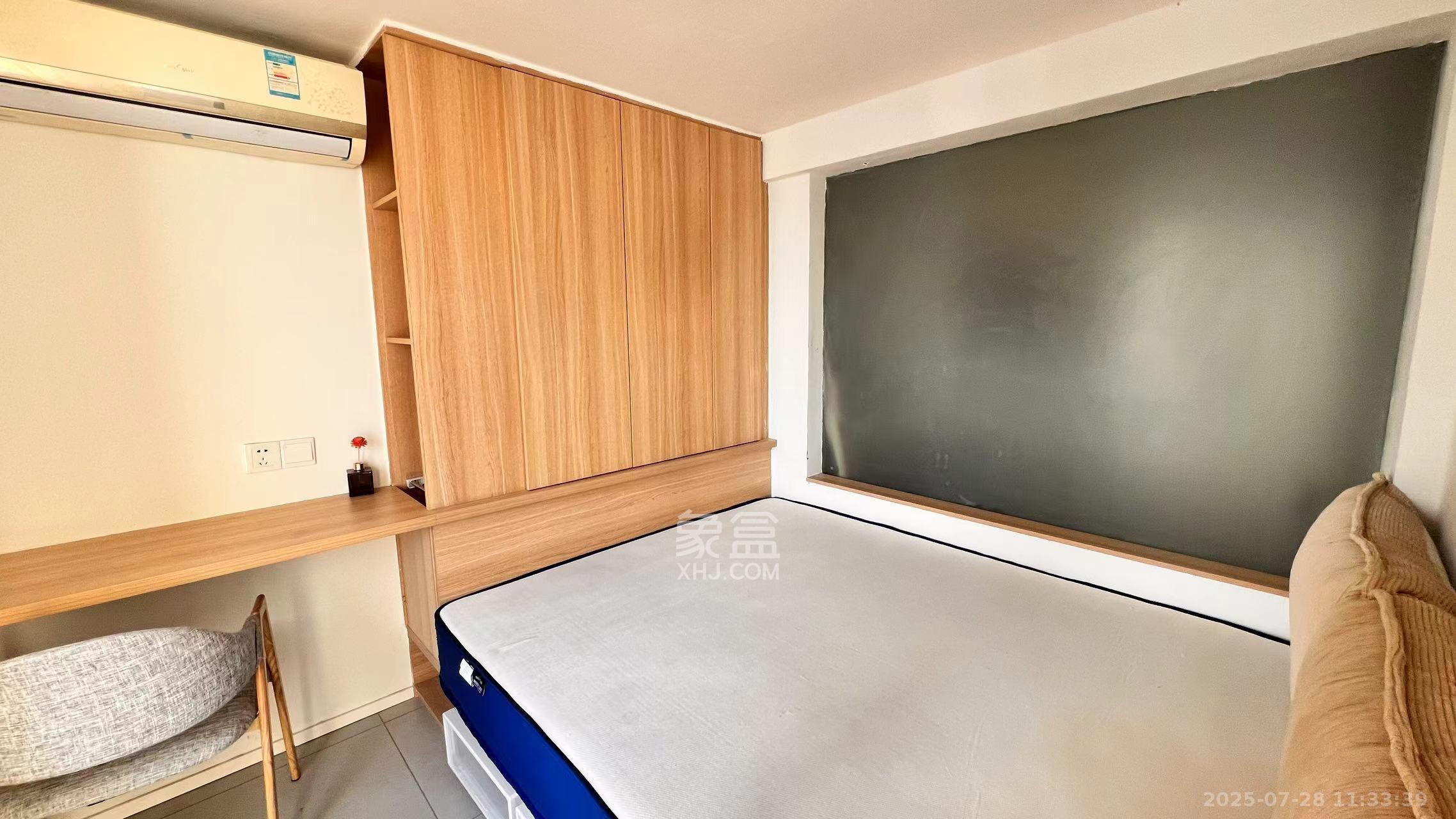 万科金色梦想B区 2室2厅2卫 2500.0元/月 万科金色梦想B区 2室2厅2卫 2500.0元/月室内图