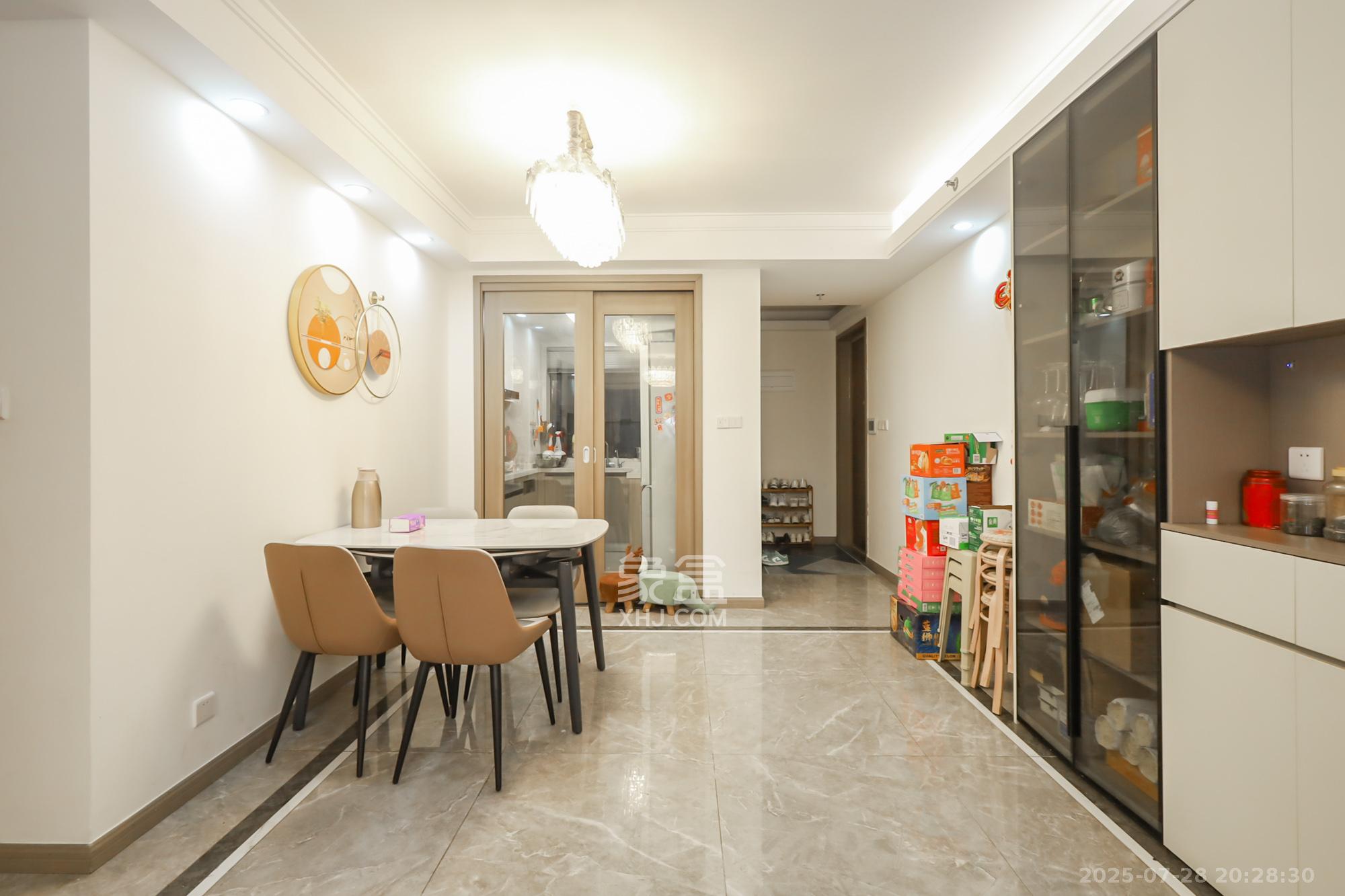 越秀悦湖台 4室2厅2卫 228.0万 越秀悦湖台 4室2厅2卫 228.0万其他