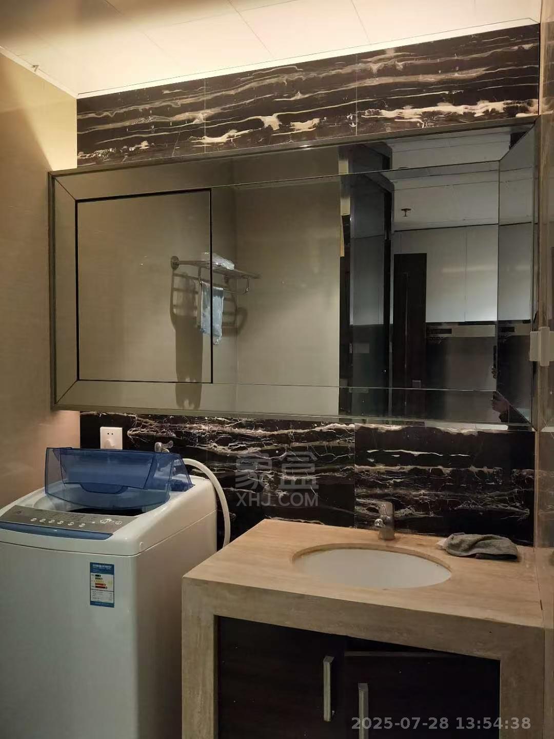 银天国际 1室1厅1卫 1500.0元/月 银天国际 1室1厅1卫 1500.0元/月室内图