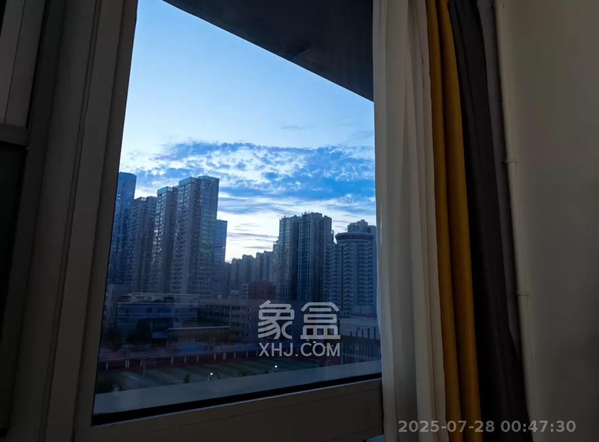 保利天禧EF区 1室0厅0卫 1900.0元/月 保利天禧EF区 1室0厅0卫 1900.0元/月室内图