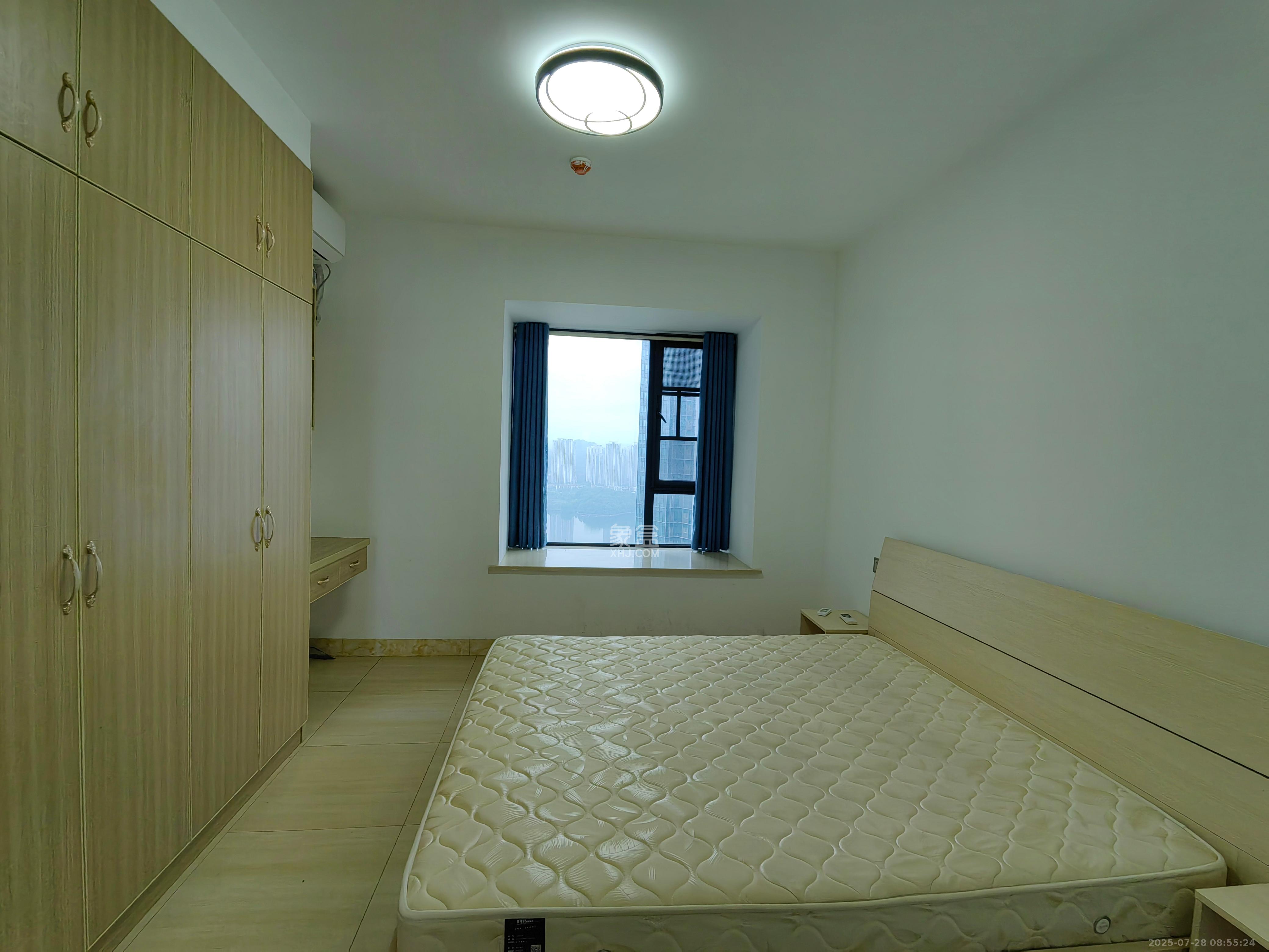 中建梅溪湖中心  3室2厅2卫   3500.00元/月室内图