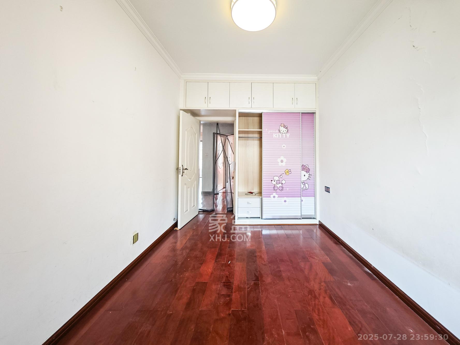 山语城二期  2室1厅1卫    60.0万 山语城二期  2室1厅1卫    60.0万卧室