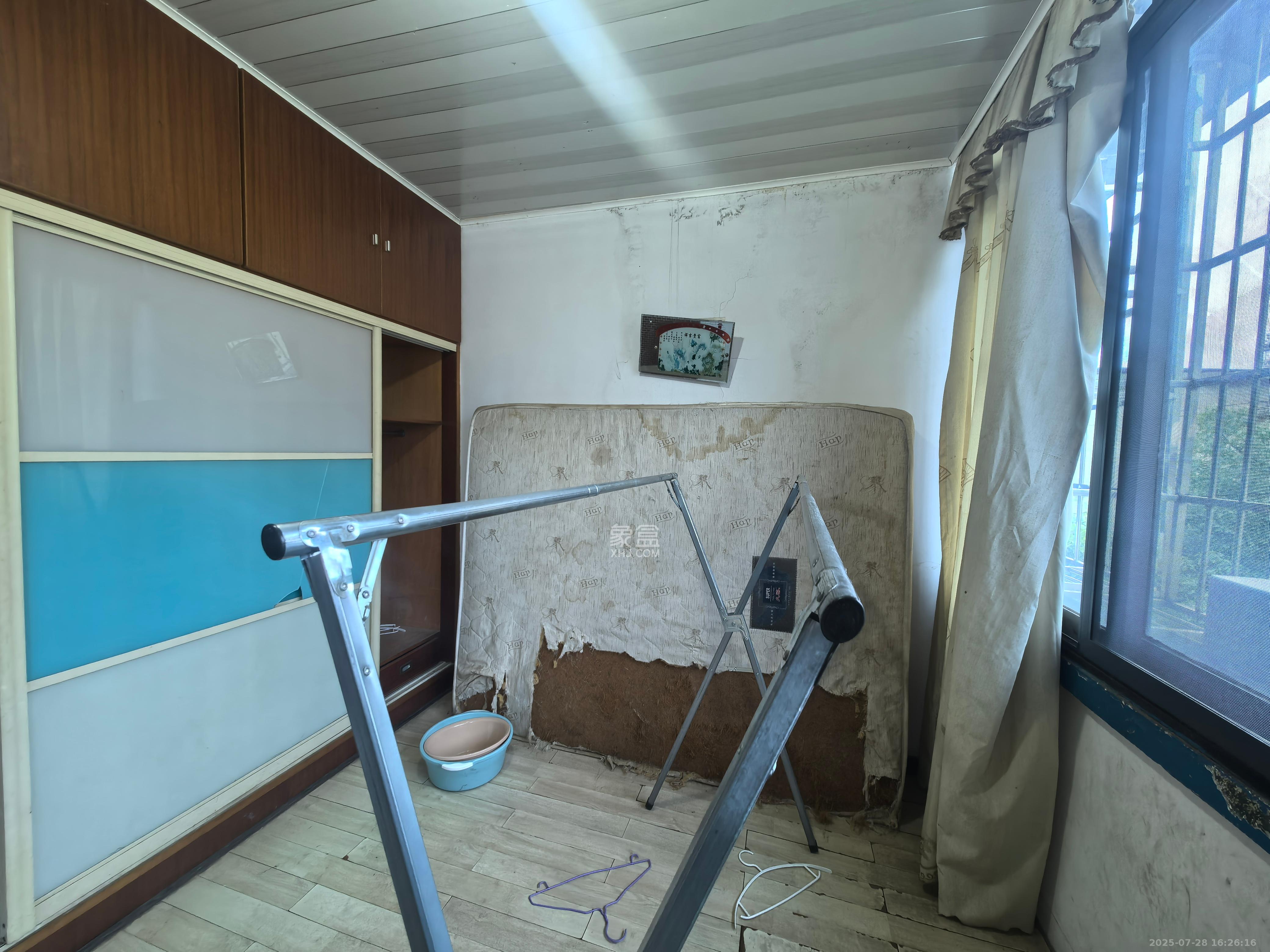 王家垅社区汽电（东风路六条巷）  2室1厅1卫    1000.0元/月室内图