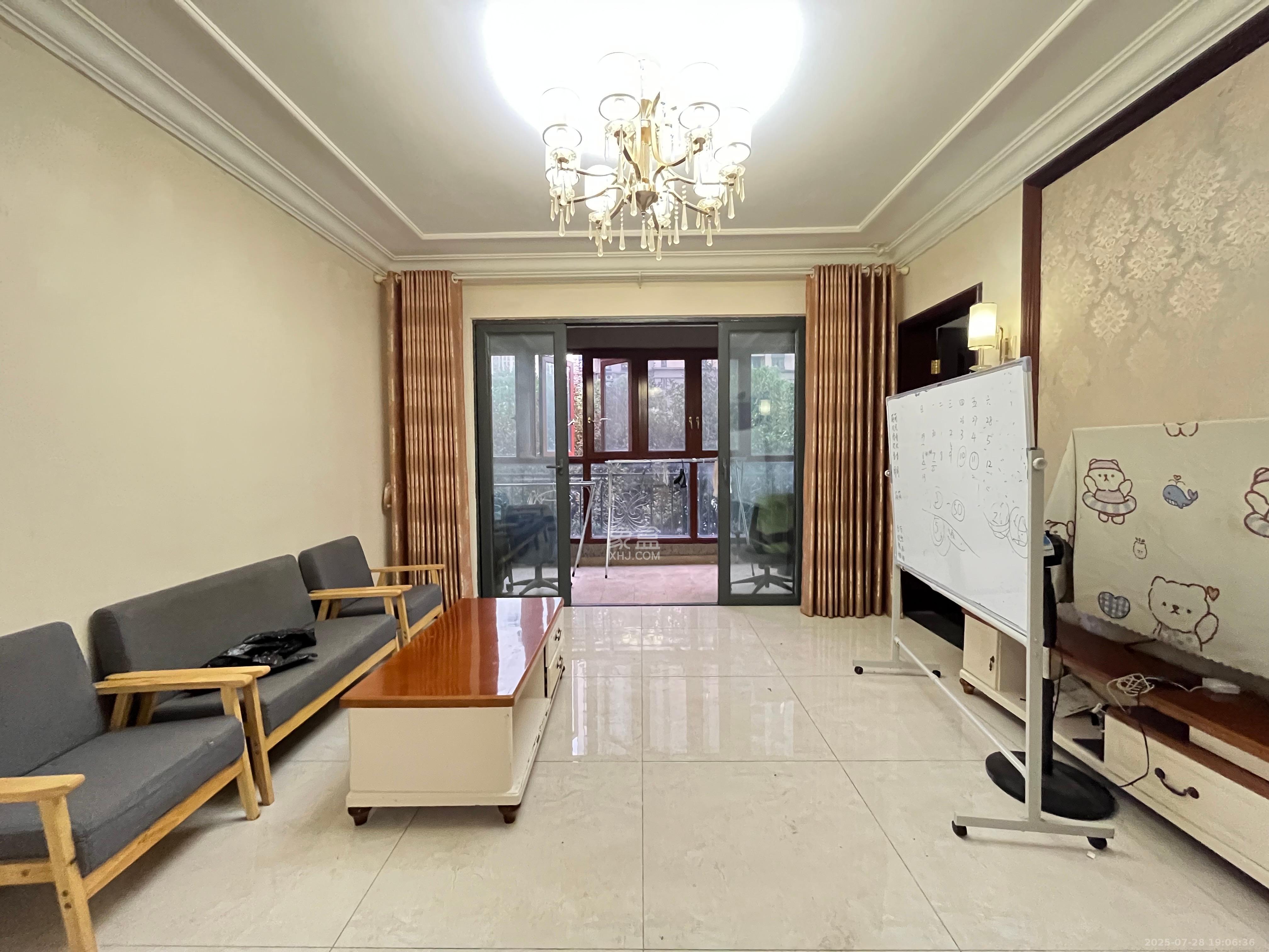 恒大江湾  4室2厅2卫    3000.0元/月 恒大江湾  4室2厅2卫    3000.0元/月