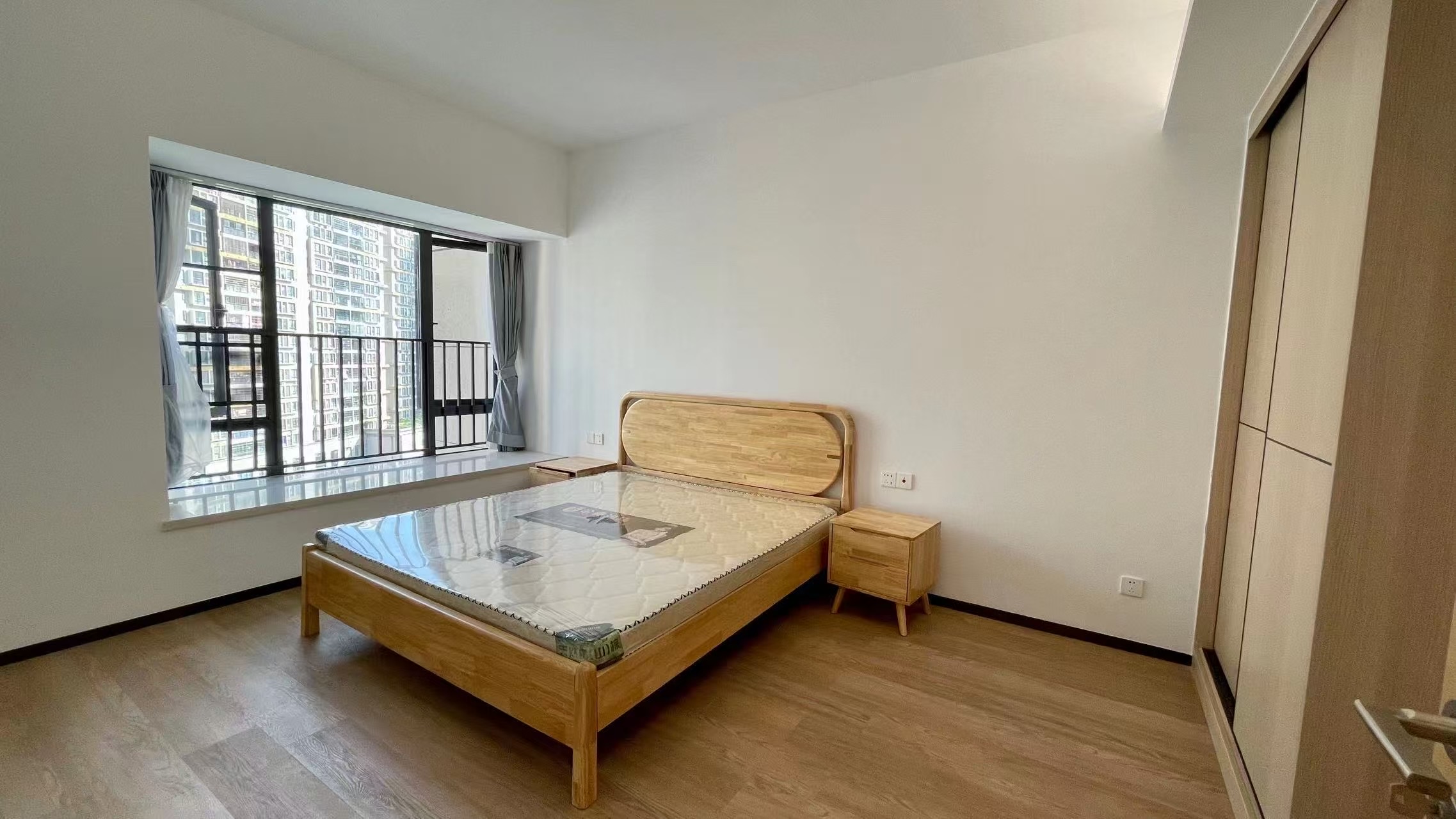 华润中心二期东悦府 3室2厅2卫 4300.0元/月 华润中心二期东悦府 3室2厅2卫 4300.0元/月室内图