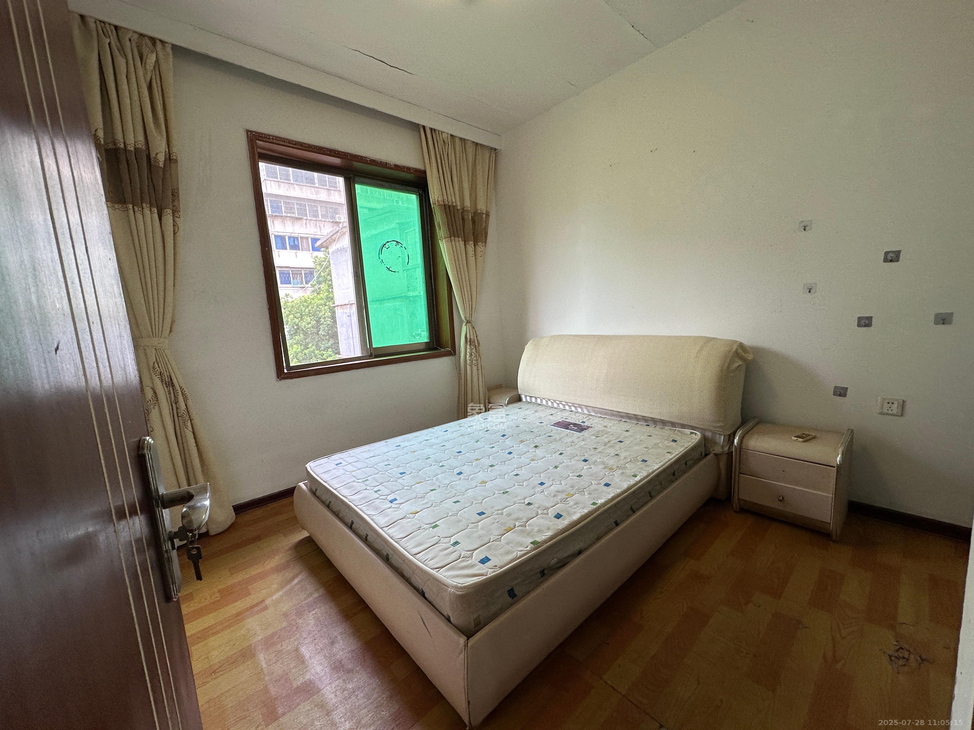 天剑社区(湖南省水利水电一公司宿舍) 3室1厅1卫 1600.0元/月 天剑社区(湖南省水利水电一公司宿舍) 3室1厅1卫 1600.0元/月室内图