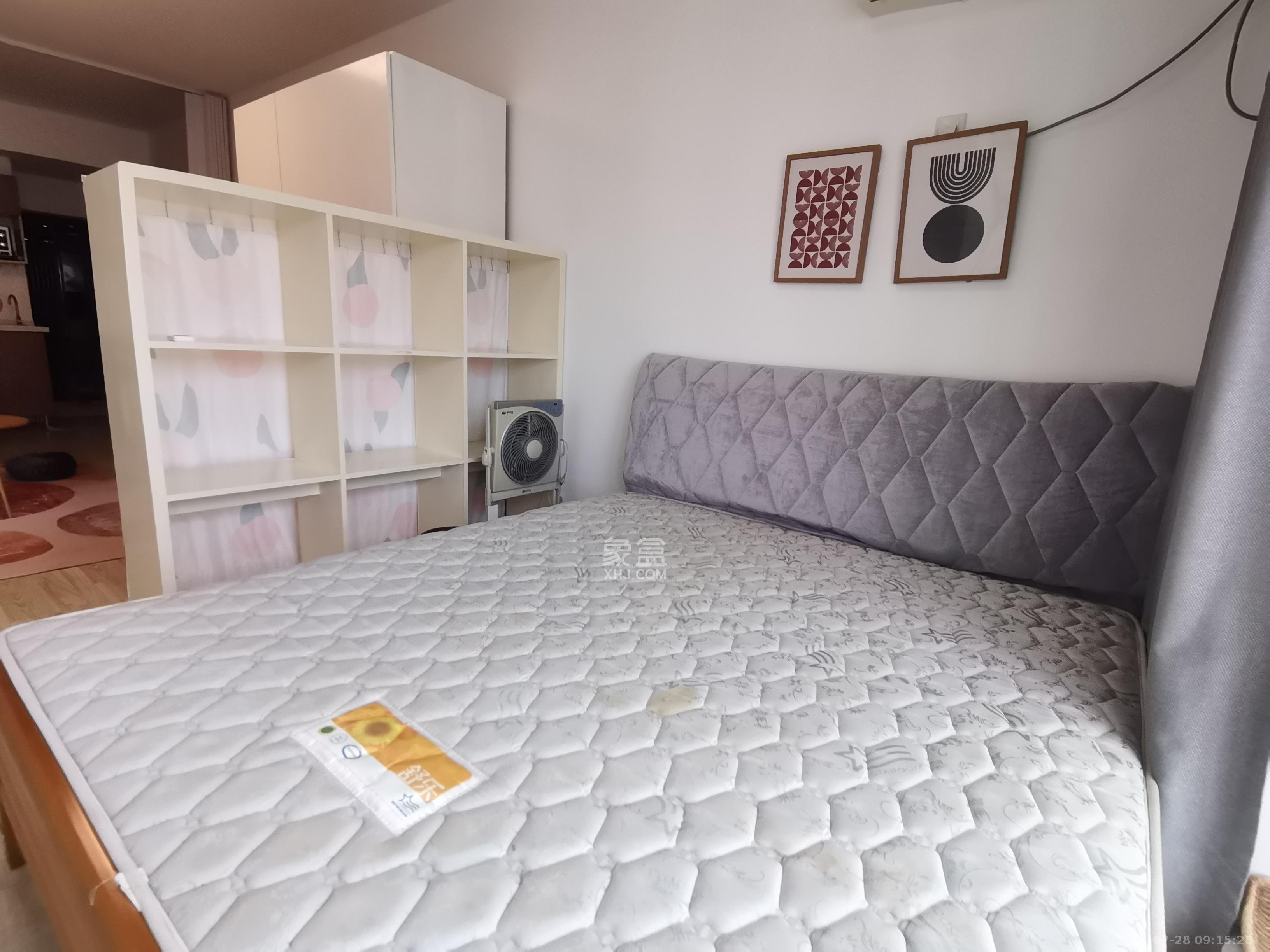 几米空间  1室1厅1卫    1300.0元/月室内图