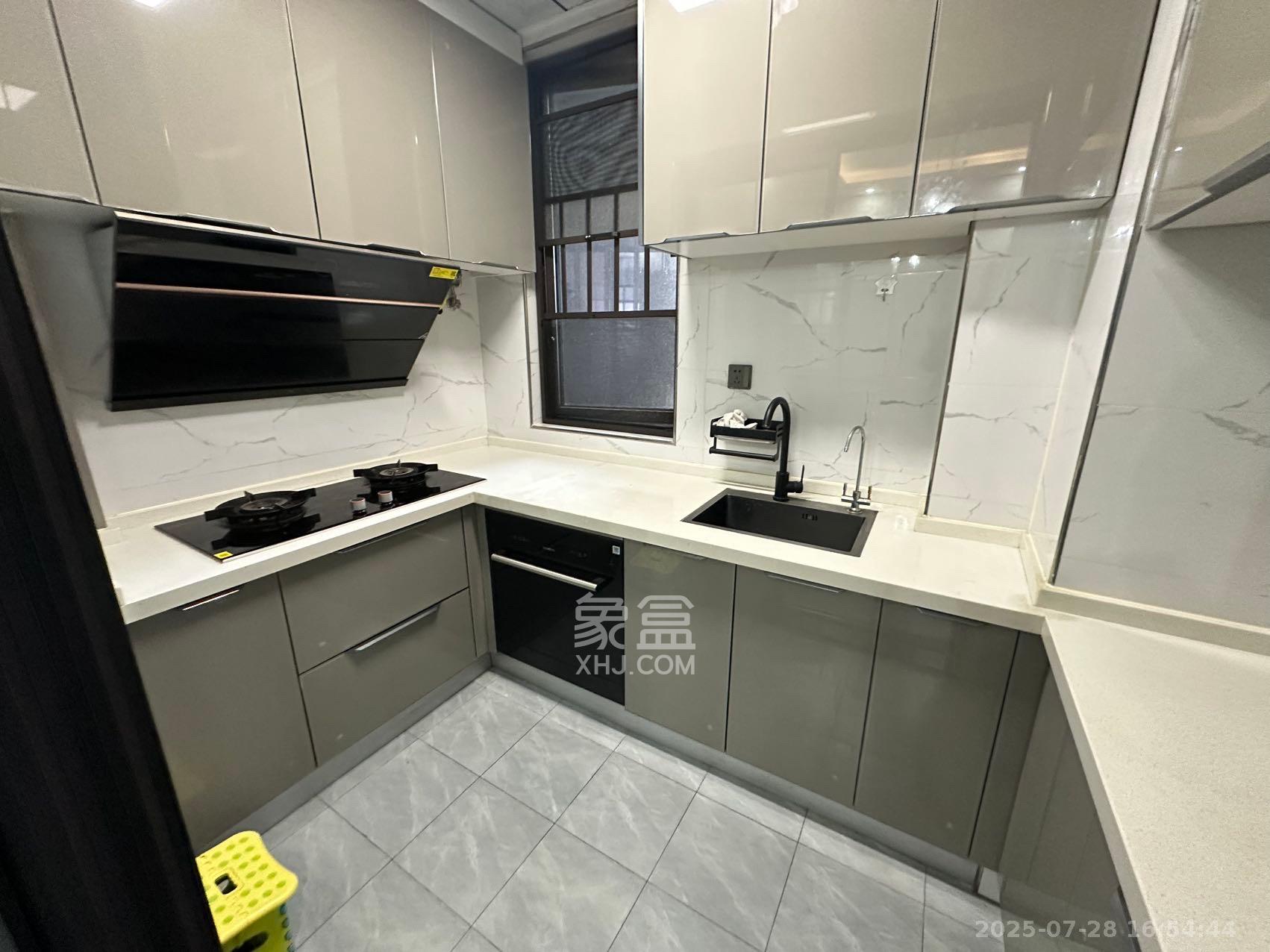 建发央玺(建发泱玺雅苑) 2室1厅1卫 3800.0元/月 建发央玺(建发泱玺雅苑) 2室1厅1卫 3800.0元/月室内图