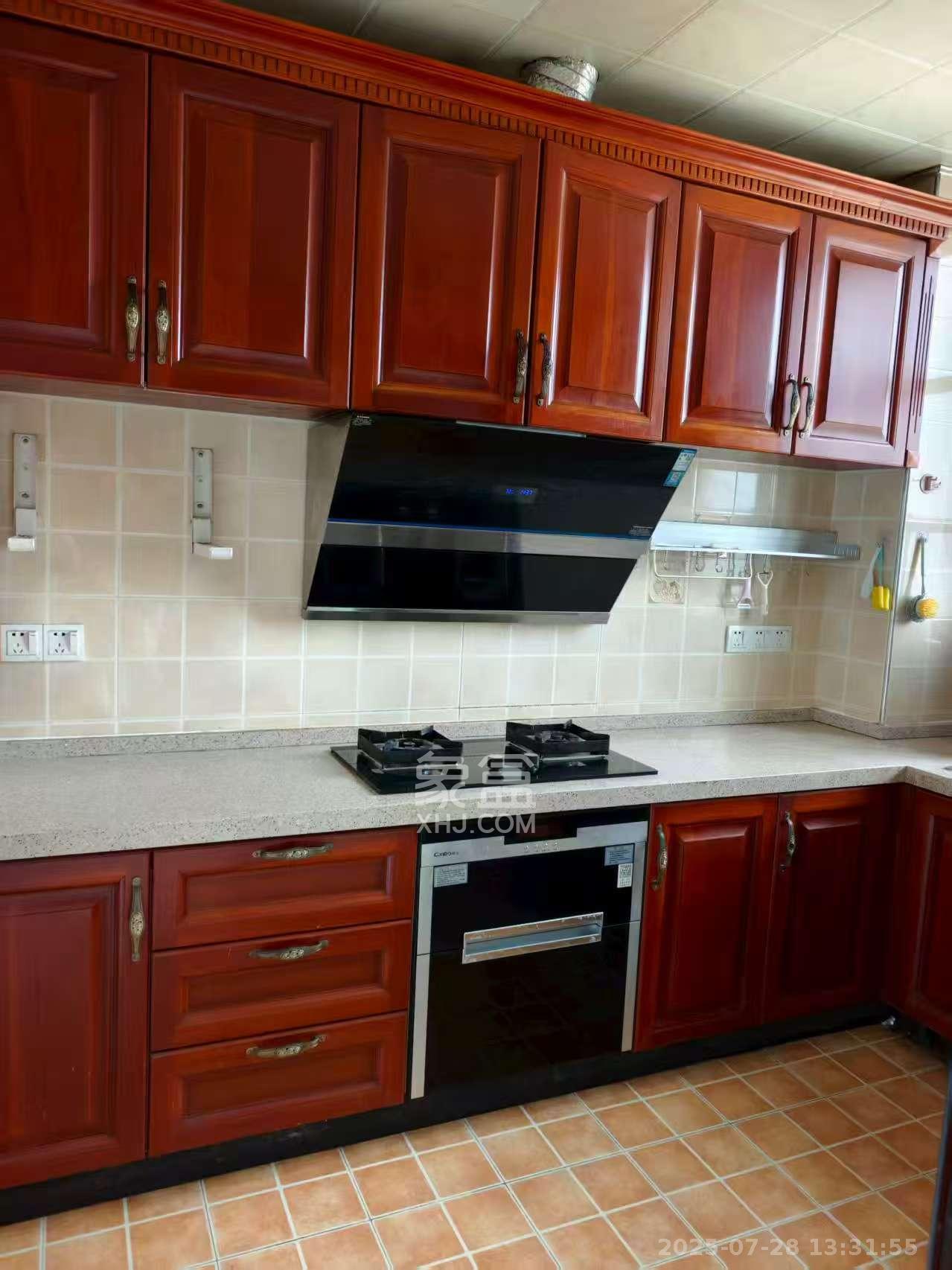 堤亚纳湾(深业沙河城) 1室2厅1卫 3000.0元/月 堤亚纳湾(深业沙河城) 1室2厅1卫 3000.0元/月室内图