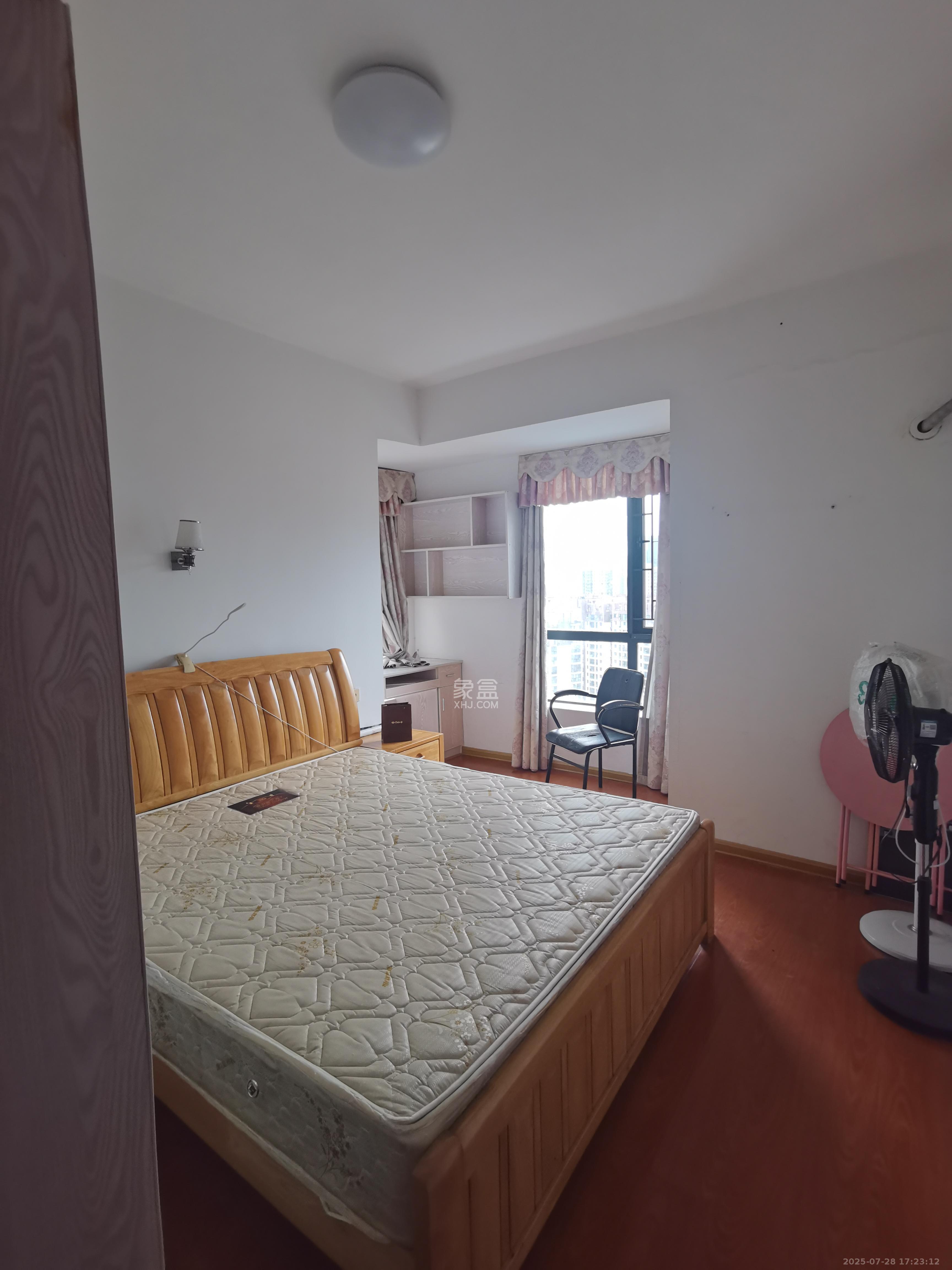 新盛珑璟台 2室2厅1卫 1950.0元/月 新盛珑璟台 2室2厅1卫 1950.0元/月室内图