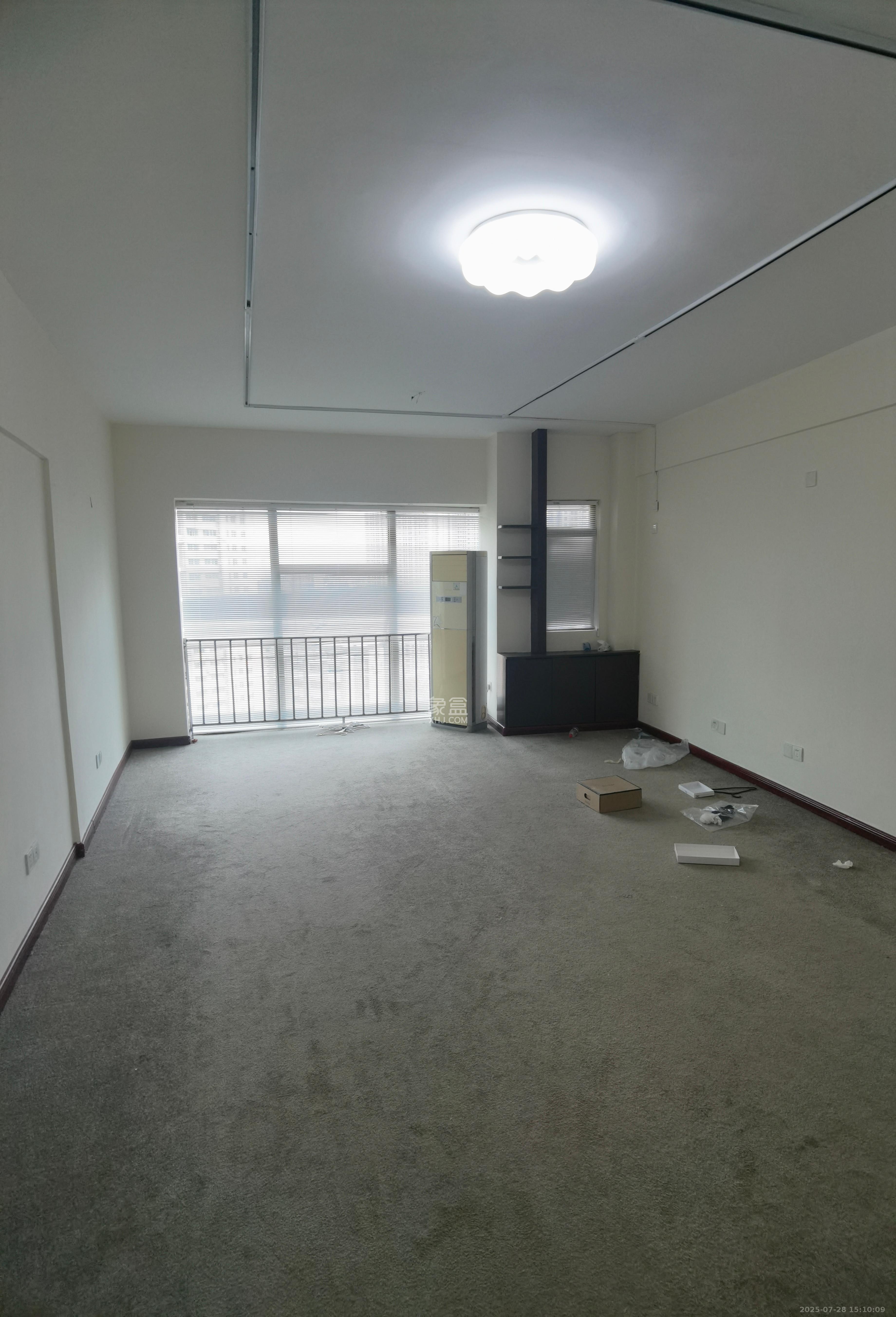 天健芙蓉盛世一期 1室1厅1卫 1500.0元/月 天健芙蓉盛世一期 1室1厅1卫 1500.0元/月室内图