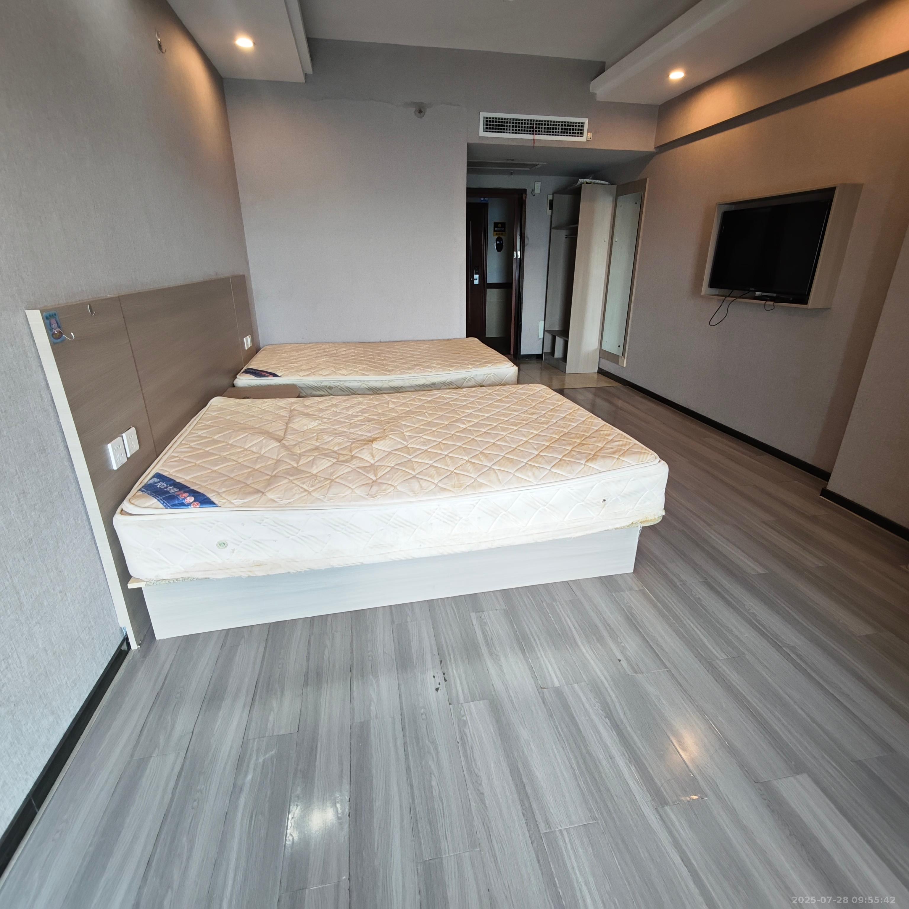 方略90公馆 1室1厅1卫 1000.0元/月 方略90公馆 1室1厅1卫 1000.0元/月室内图