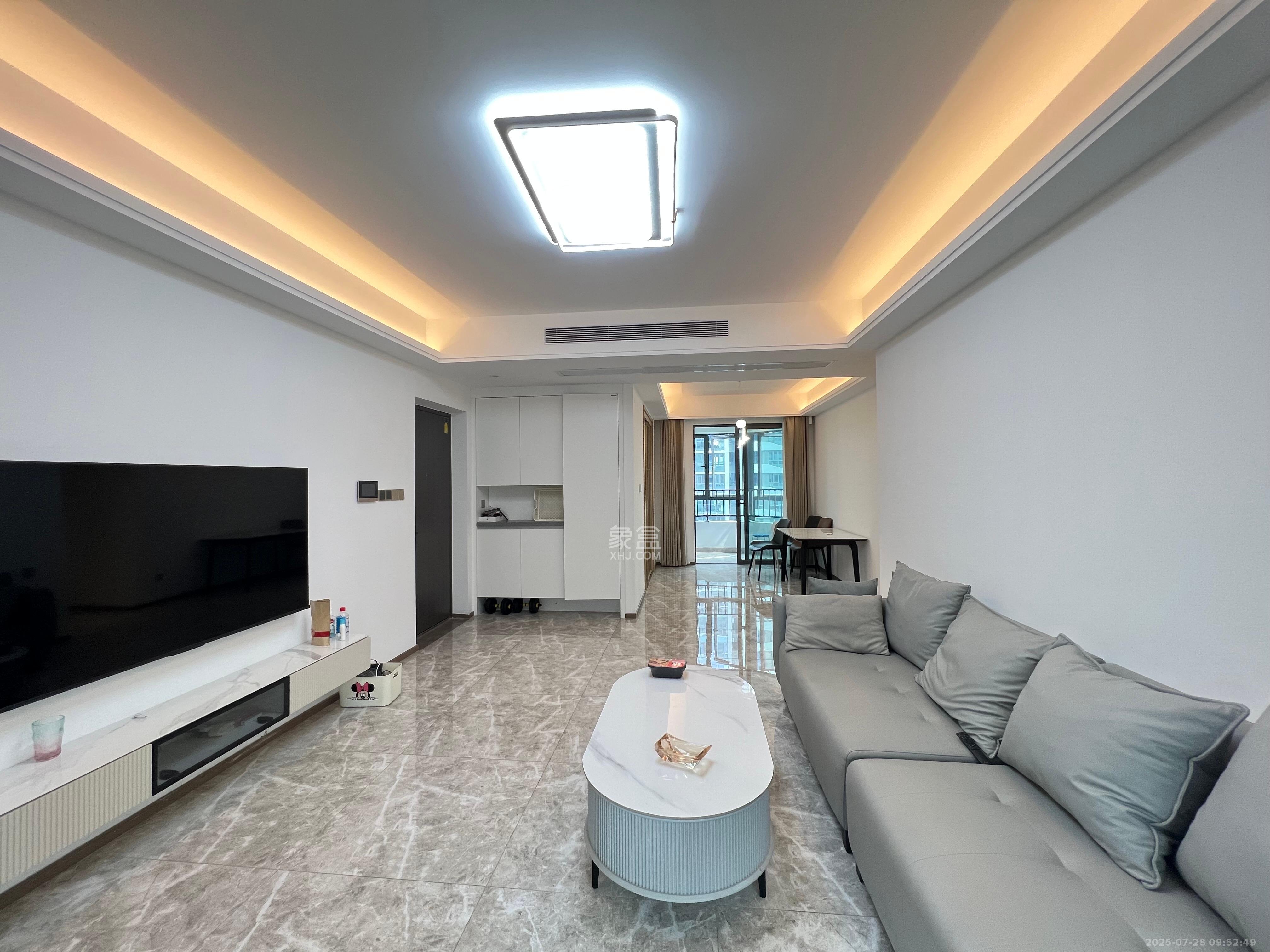 复地滨江金融中心  4室2厅2卫    4800.0元/月 复地滨江金融中心  4室2厅2卫    4800.0元/月