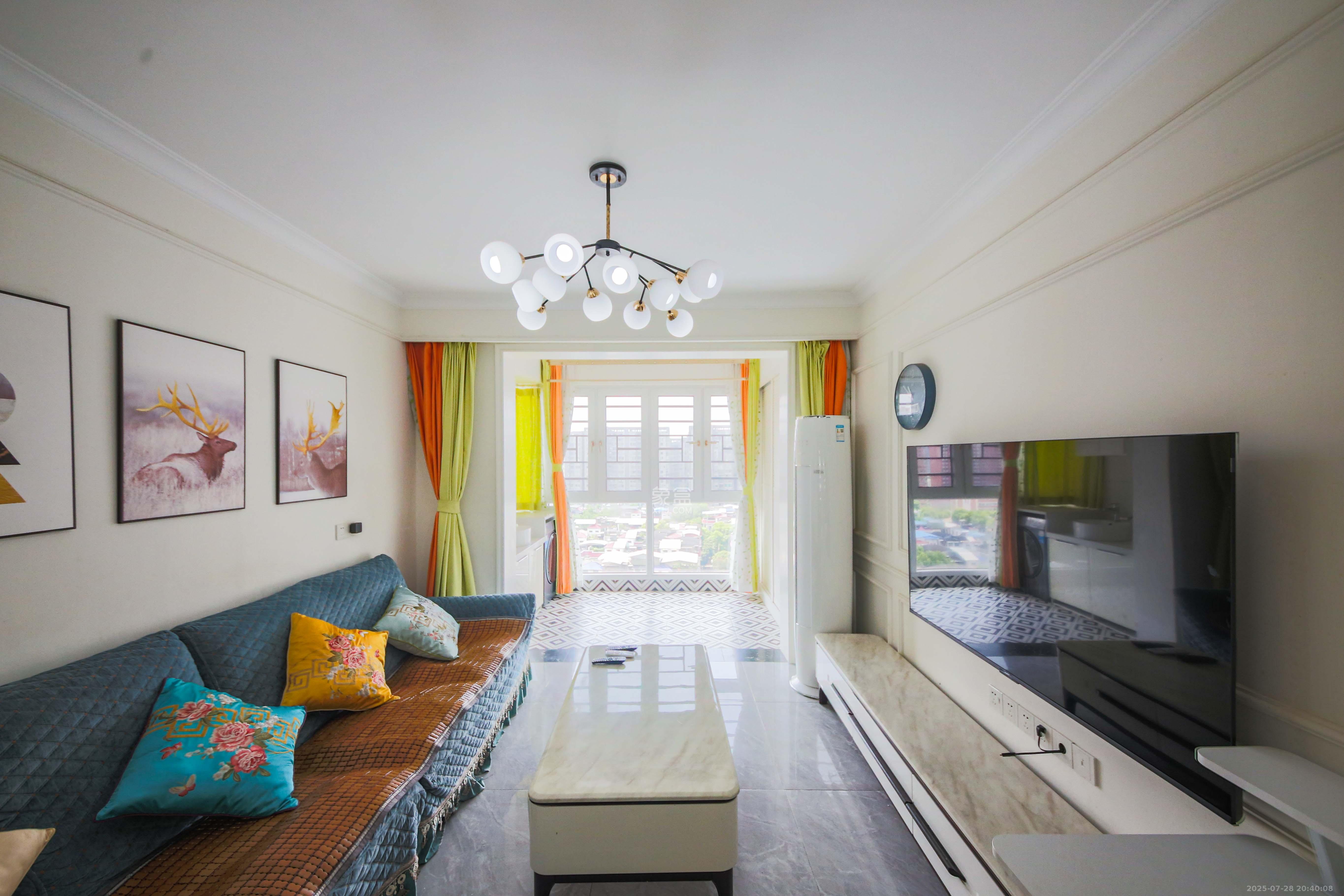 富瑞星座  3室2厅1卫    100.0万客厅