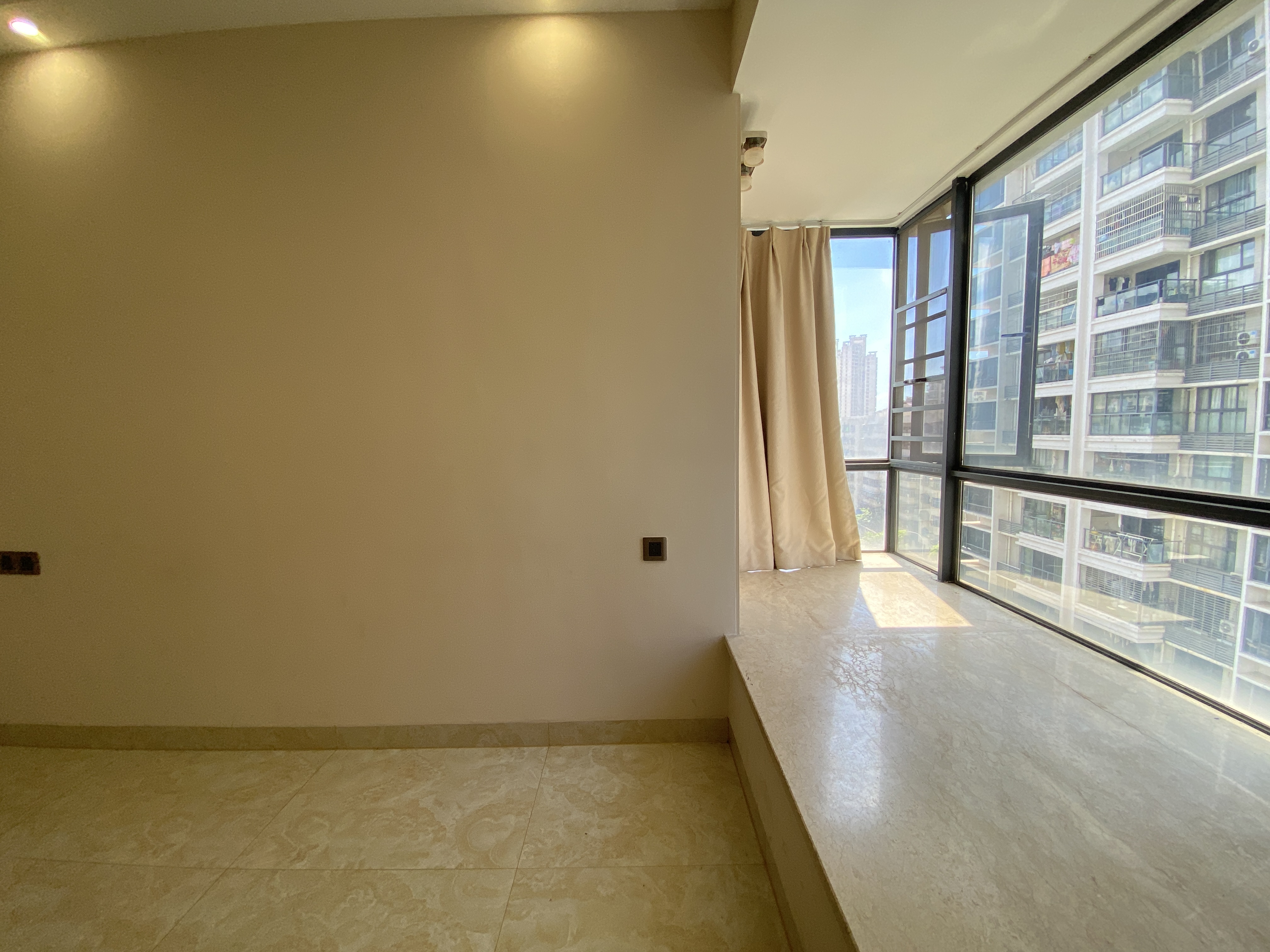 和信广场 3室2厅1卫 3000.0元/月 和信广场 3室2厅1卫 3000.0元/月室内图