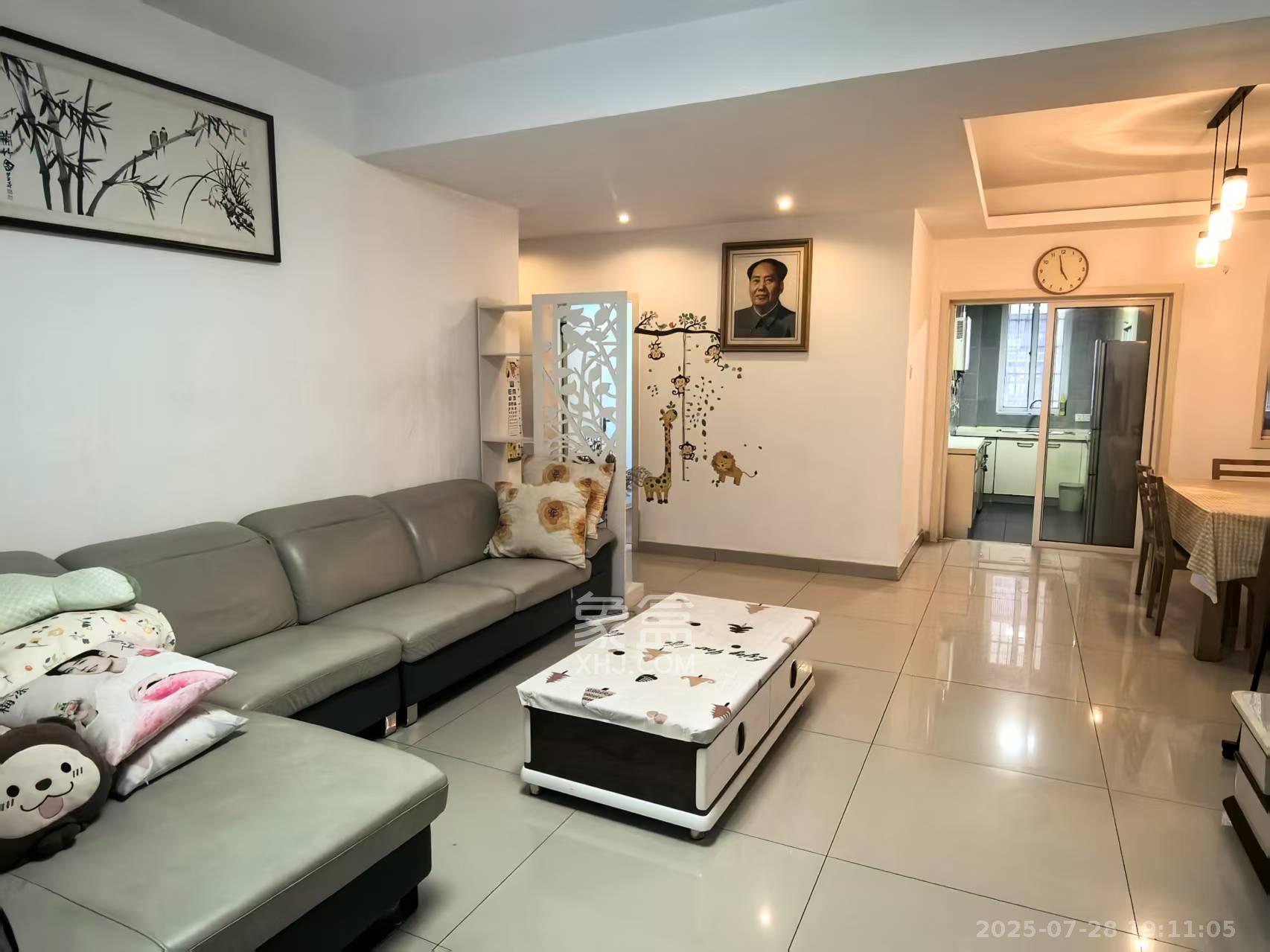 望麓锦园 3室2厅1卫 2450.0元/月 望麓锦园 3室2厅1卫 2450.0元/月室内图