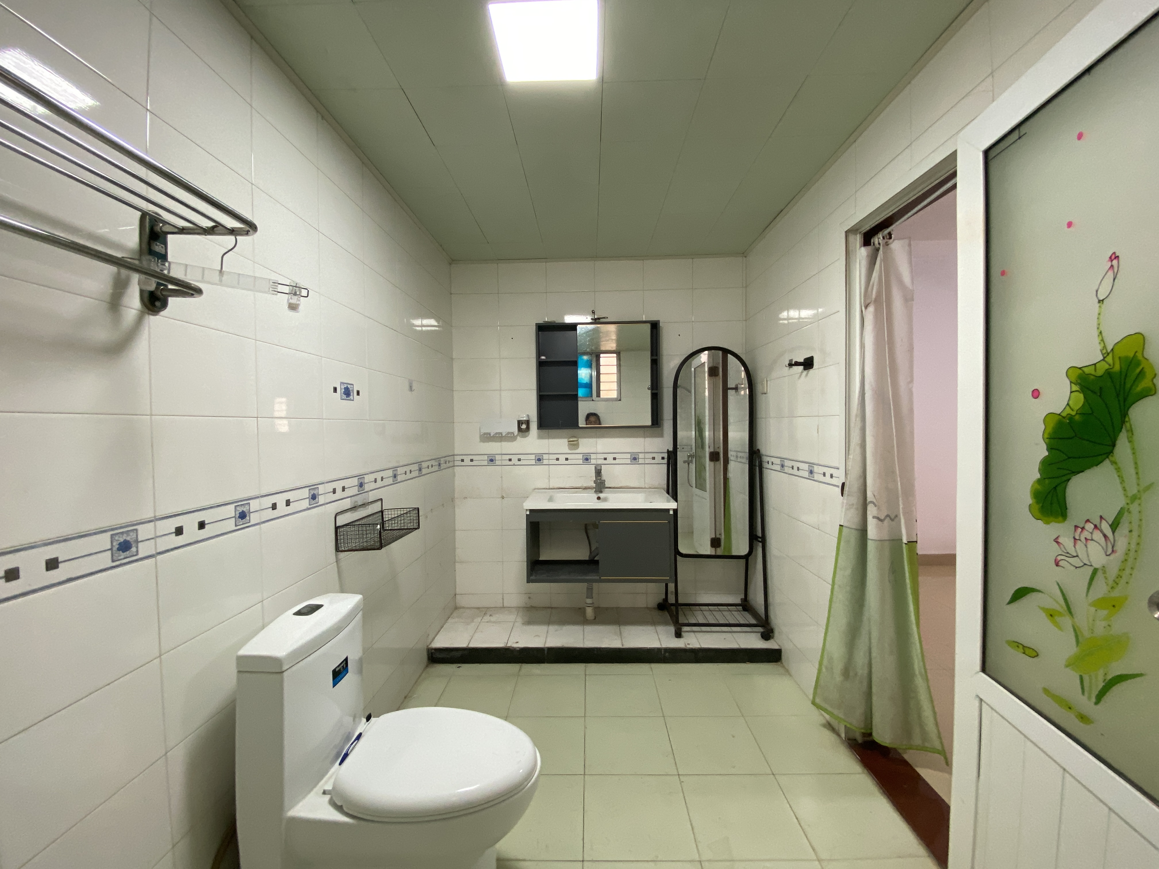 白龙大厦 3室2厅1卫 2200.0元/月 白龙大厦 3室2厅1卫 2200.0元/月室内图