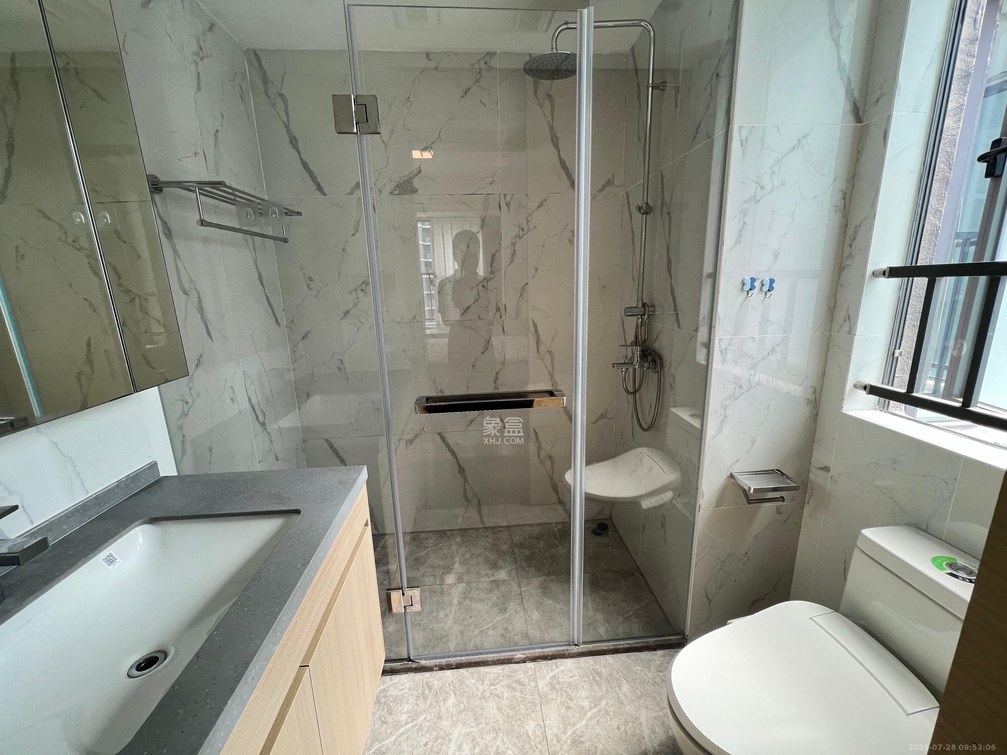 复地滨江金融中心  4室2厅2卫    4800.0元/月 复地滨江金融中心  4室2厅2卫    4800.0元/月室内图