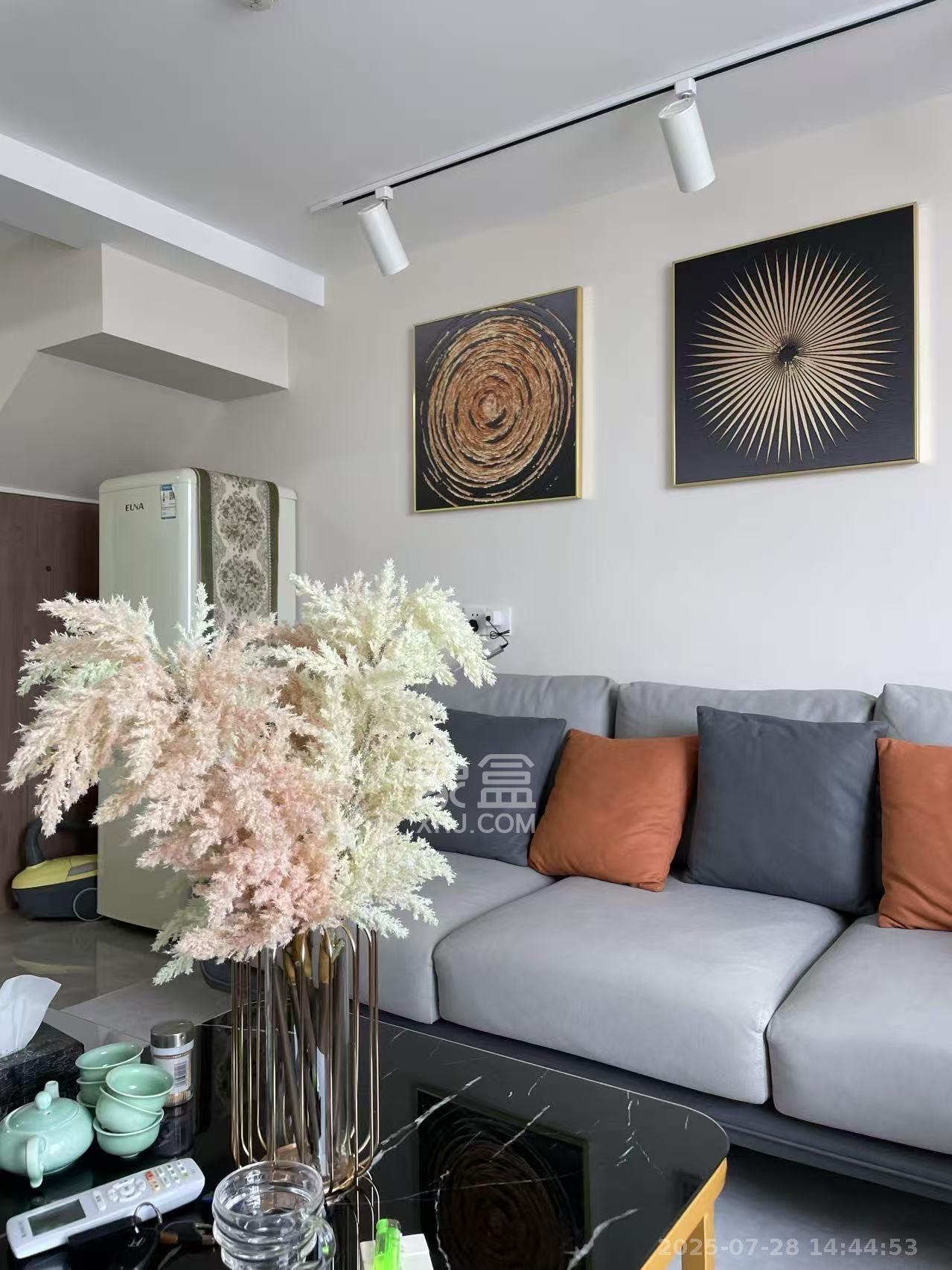 明昇壹城(明昇时代广场)三期 2室2厅1卫 2800.0元/月 明昇壹城(明昇时代广场)三期 2室2厅1卫 2800.0元/月室内图