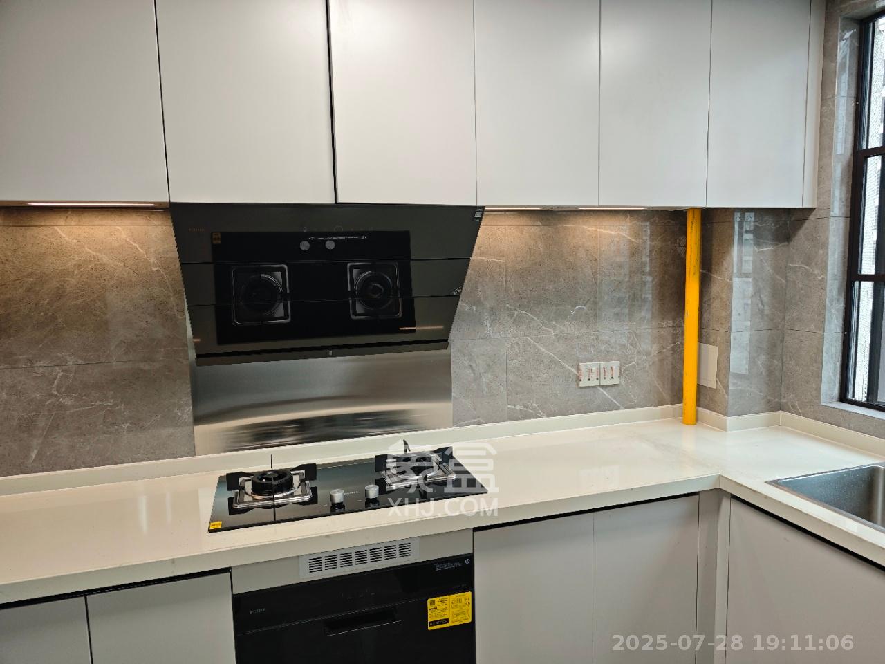 望麓锦园 3室2厅1卫 2450.0元/月 望麓锦园 3室2厅1卫 2450.0元/月室内图