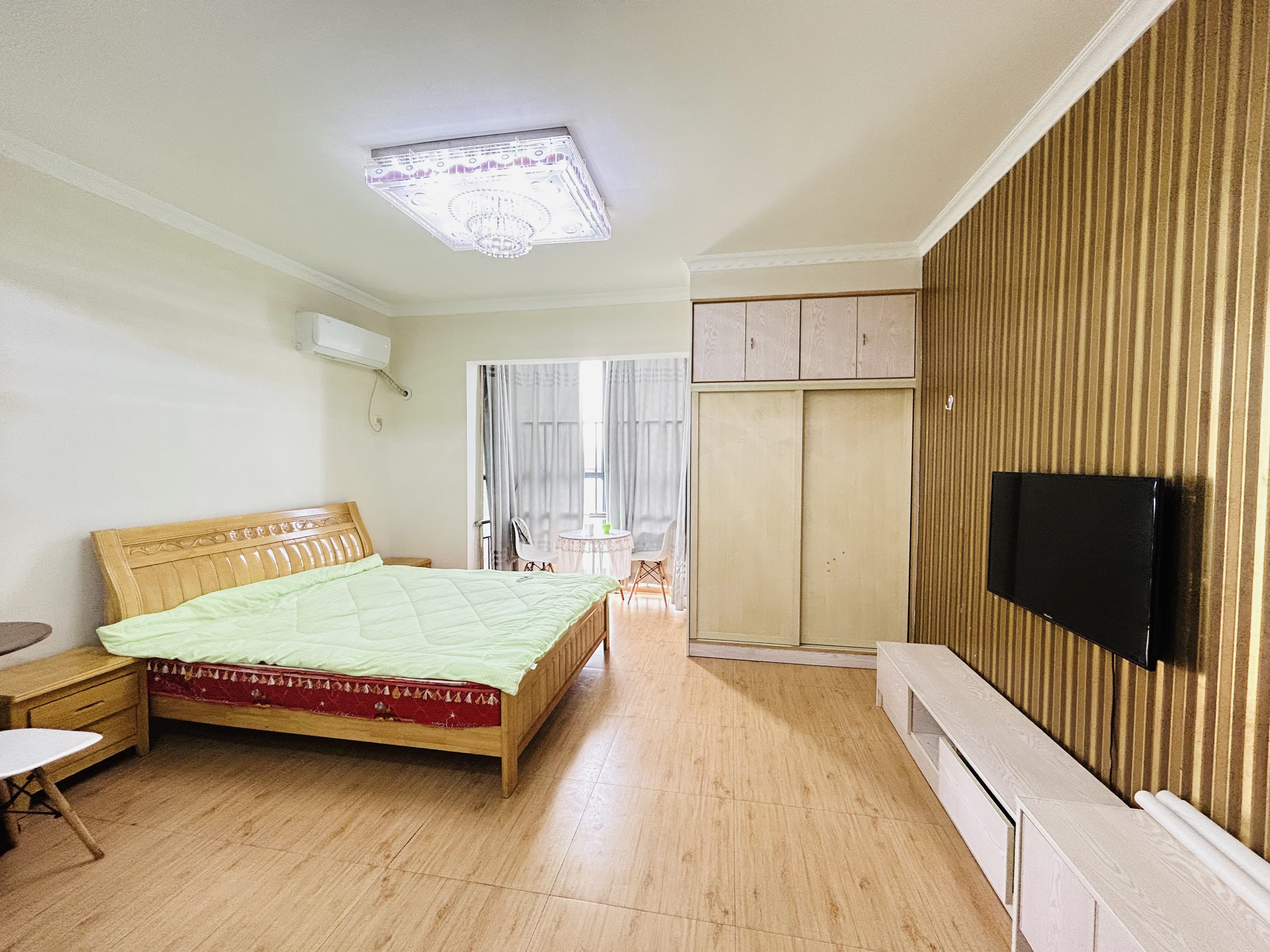 世纪嘉苑  1室1厅1卫    1100.0元/月 世纪嘉苑  1室1厅1卫    1100.0元/月室内图