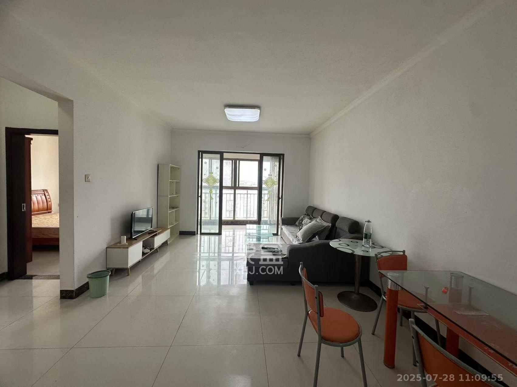 江山帝景雅典  1室2厅1卫    1800.0元/月 江山帝景雅典  1室2厅1卫    1800.0元/月室内图