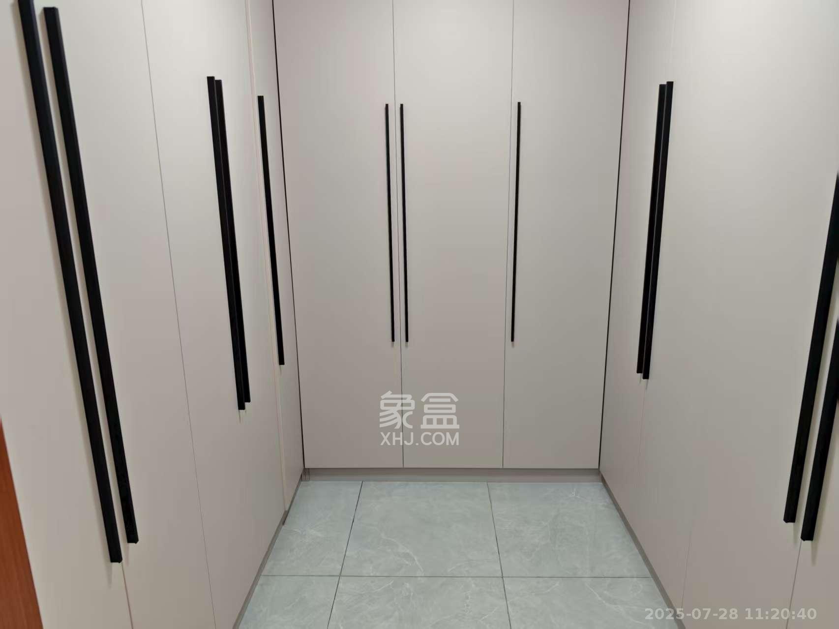 保利天禧C区  4室2厅2卫   5800.00元/月室内图
