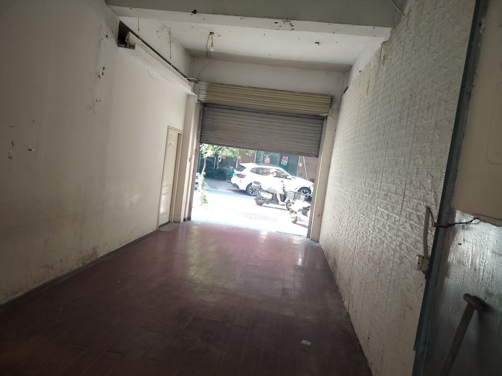 高云安置小区 3室0厅0卫 3300.0元/月 高云安置小区 3室0厅0卫 3300.0元/月户型图