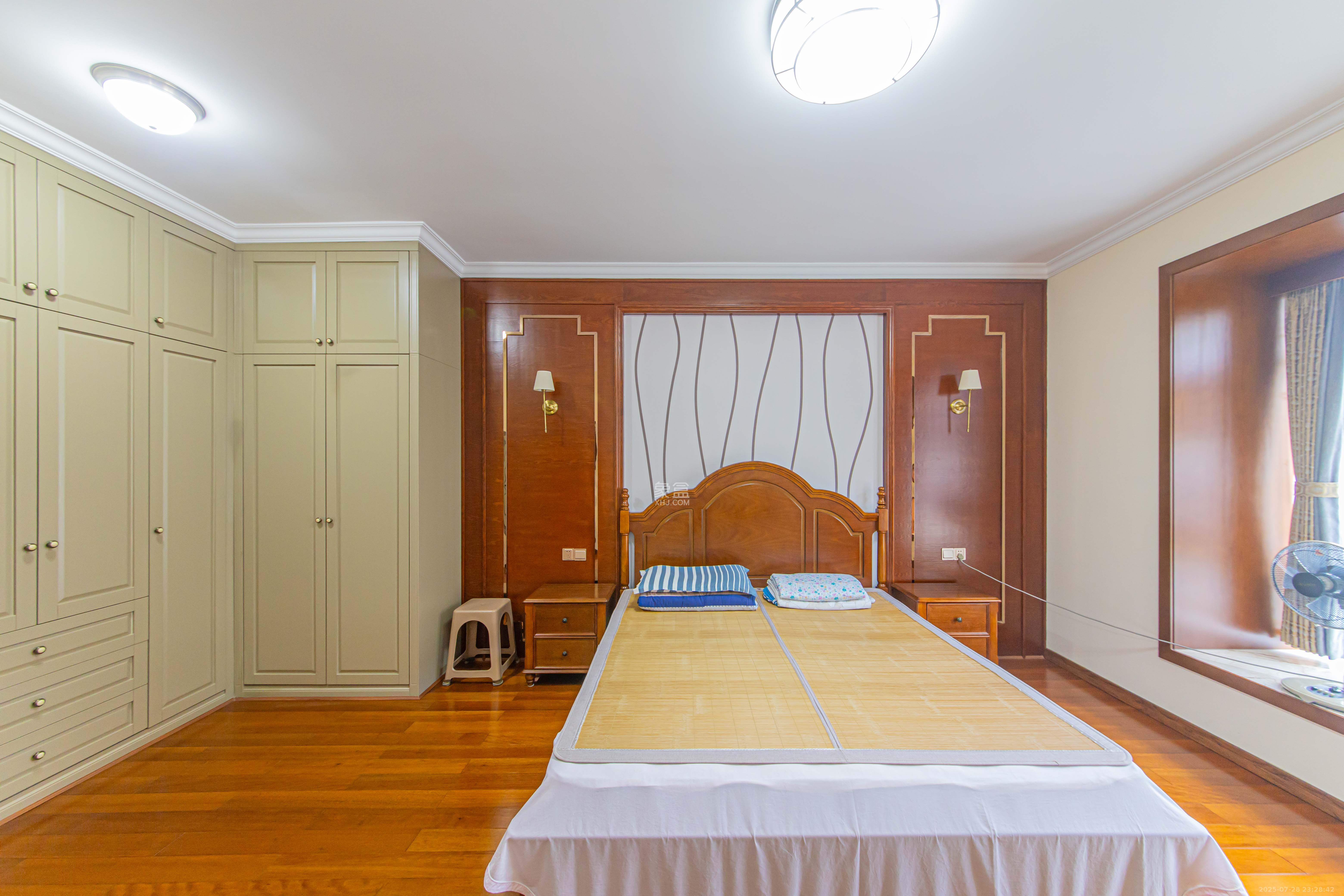 鑫远尚玺苑 5室2厅2卫 388.0万 鑫远尚玺苑 5室2厅2卫 388.0万其他