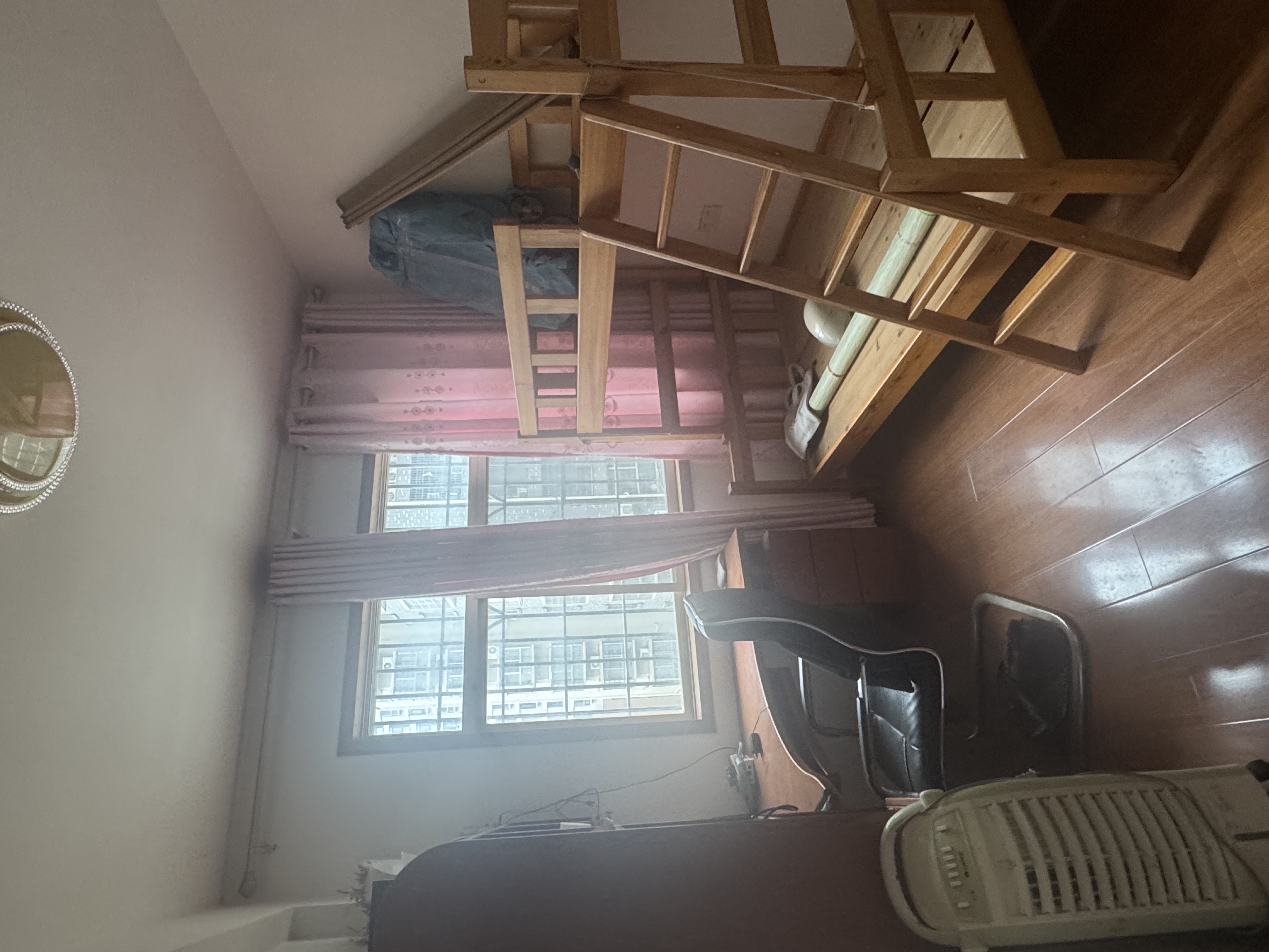 宏谊铭苑  3室2厅2卫    1800.0元/月室内图