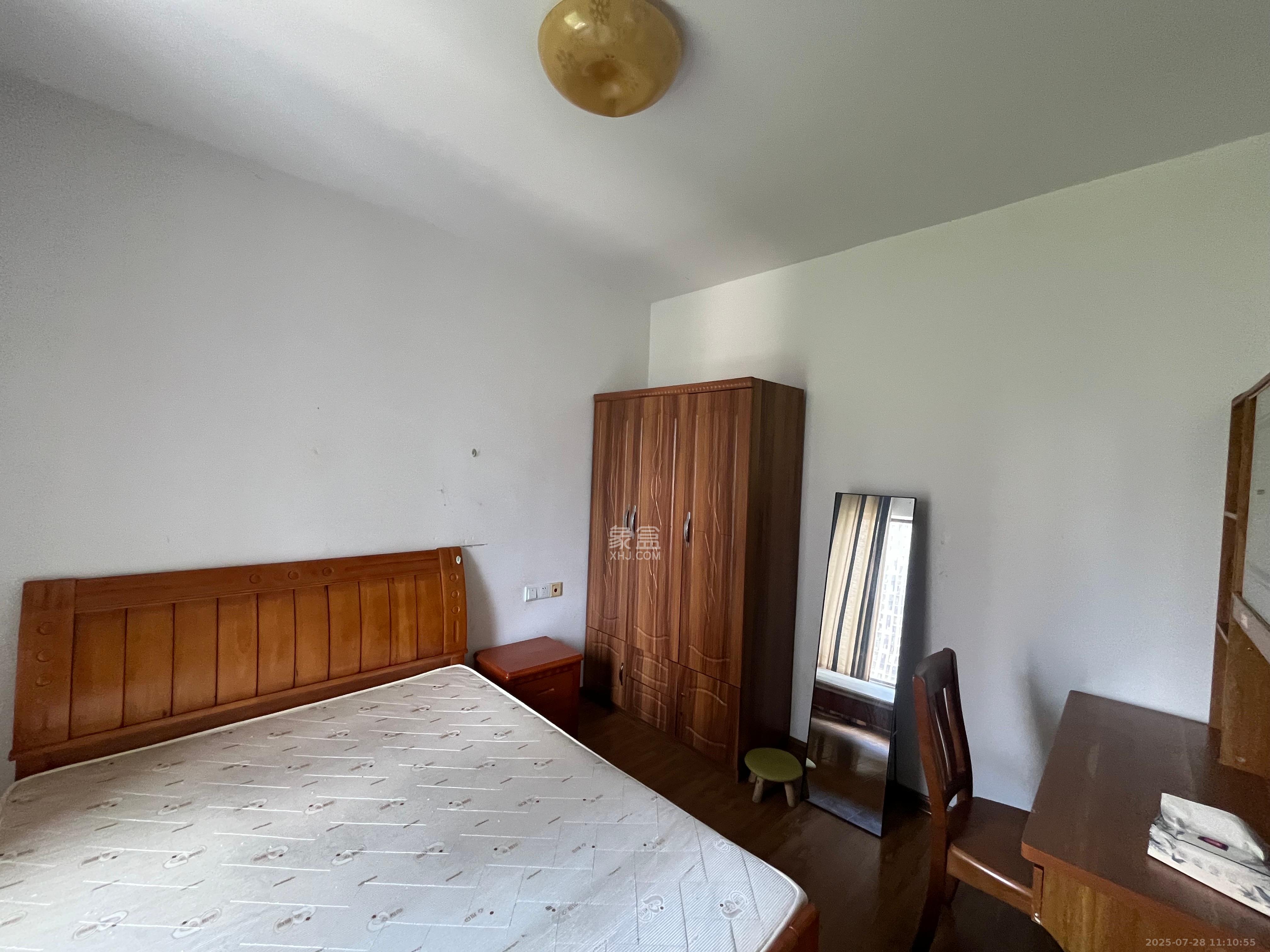 旭辉御府 3室2厅1卫 2300.0元/月 旭辉御府 3室2厅1卫 2300.0元/月室内图