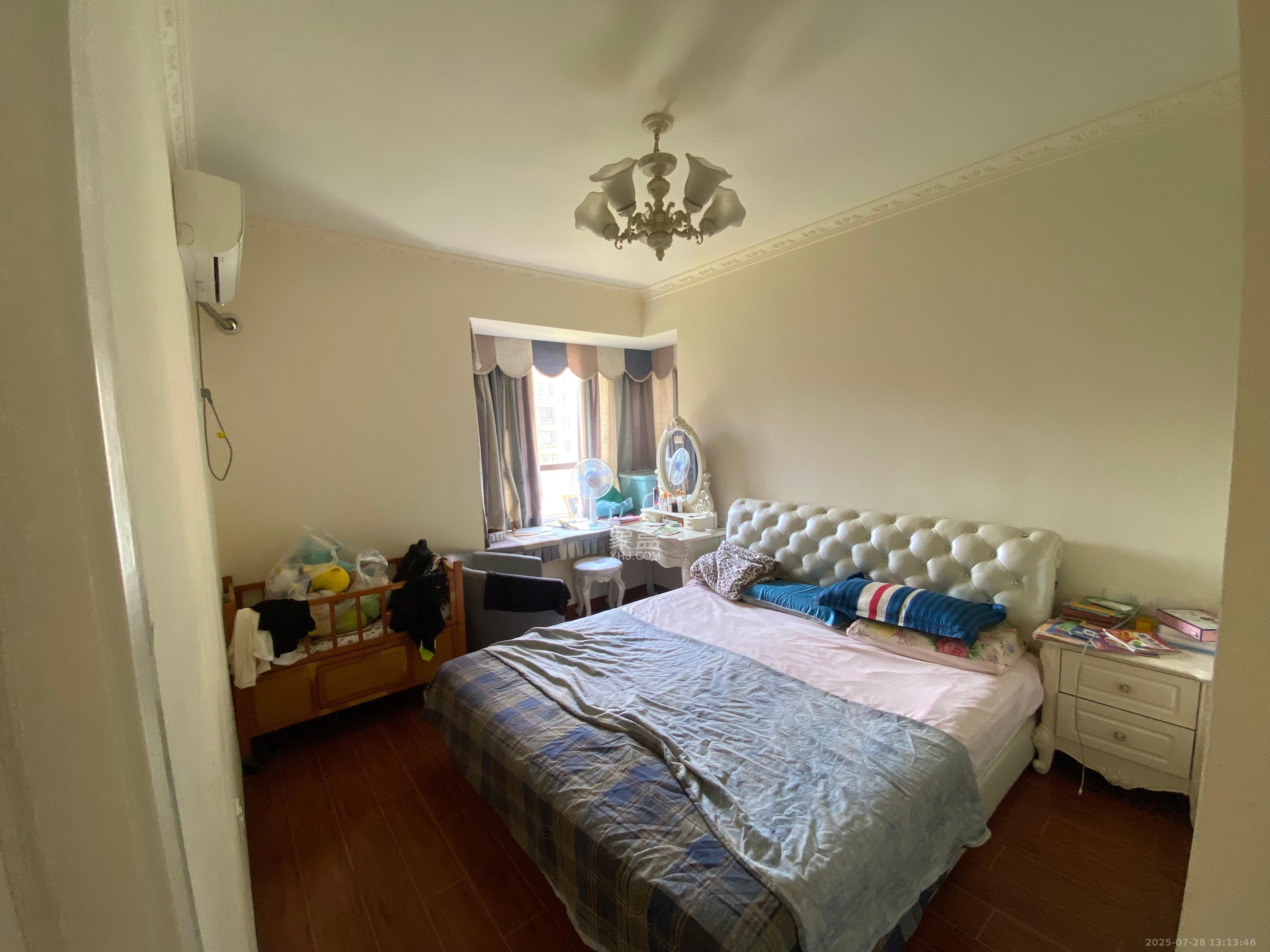 山语城二期  3室1厅1卫    2000.0元/月 山语城二期  3室1厅1卫    2000.0元/月室内图1