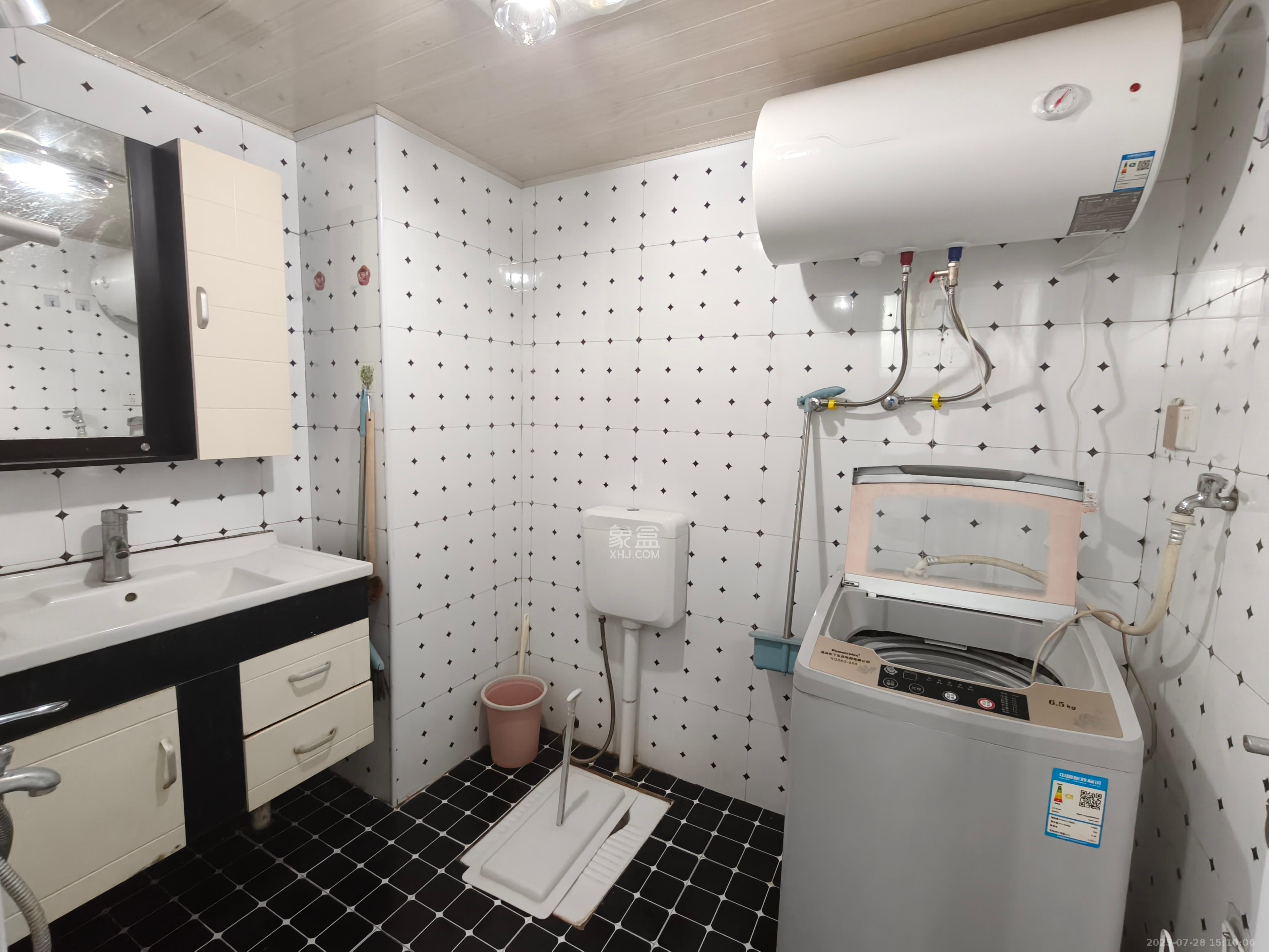 曙光领峰(曙光家园) 1室1厅1卫 1400.0元/月 曙光领峰(曙光家园) 1室1厅1卫 1400.0元/月室内图