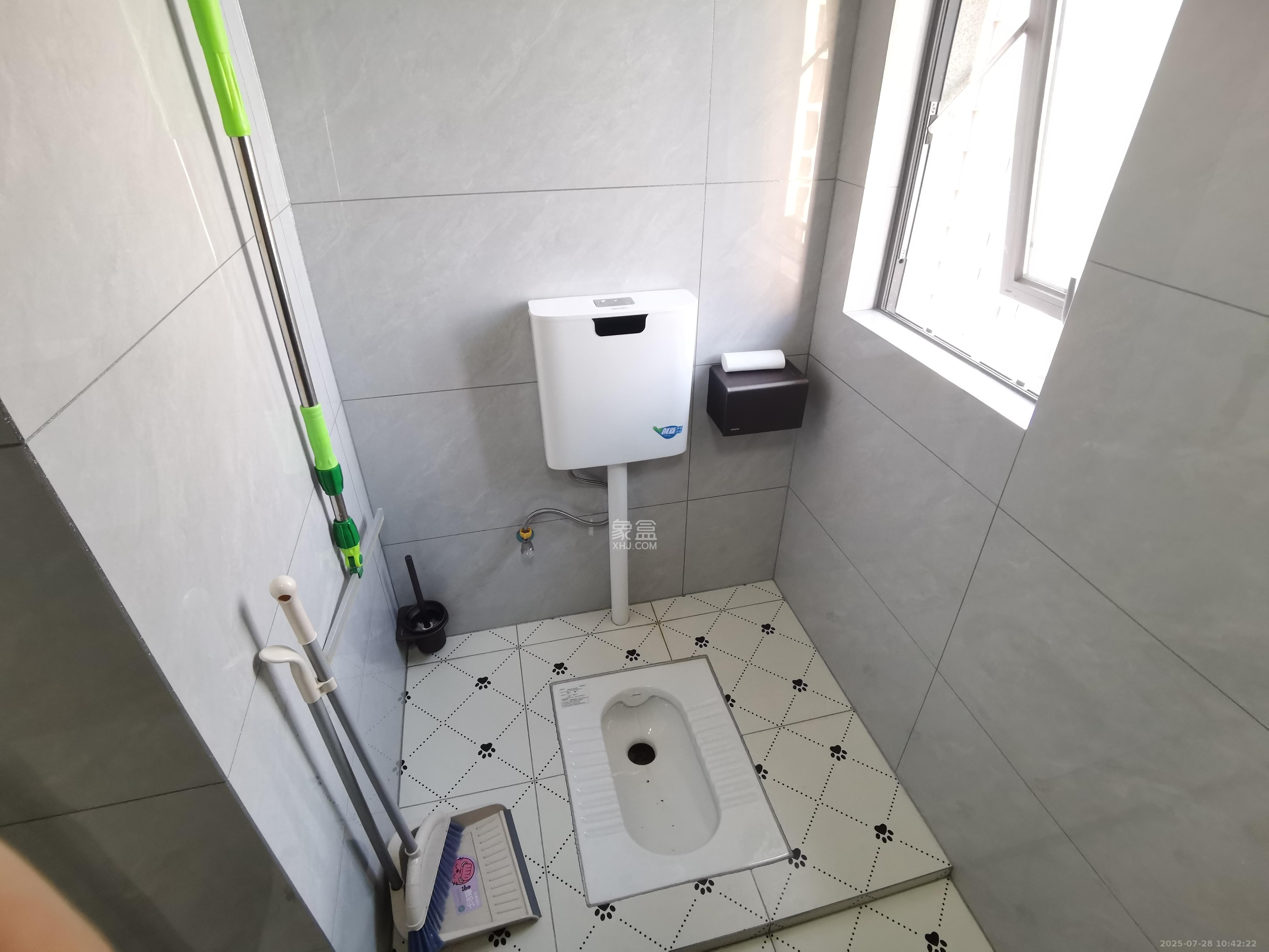 兰亭湾畔 1室1厅1卫 2000.0元/月 兰亭湾畔 1室1厅1卫 2000.0元/月室内图