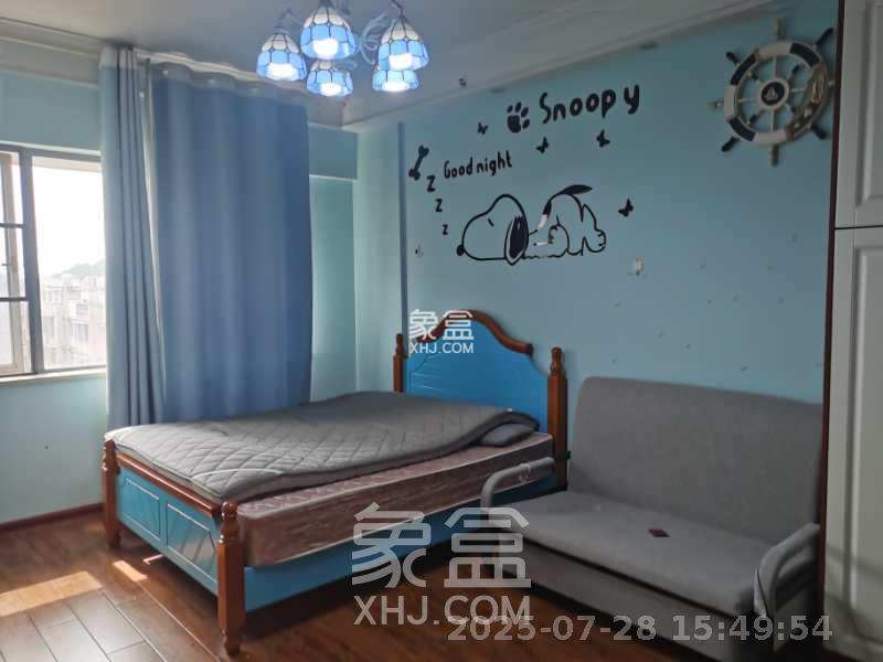 黄金一区 1室1厅1卫 900.0元/月 黄金一区 1室1厅1卫 900.0元/月室内图