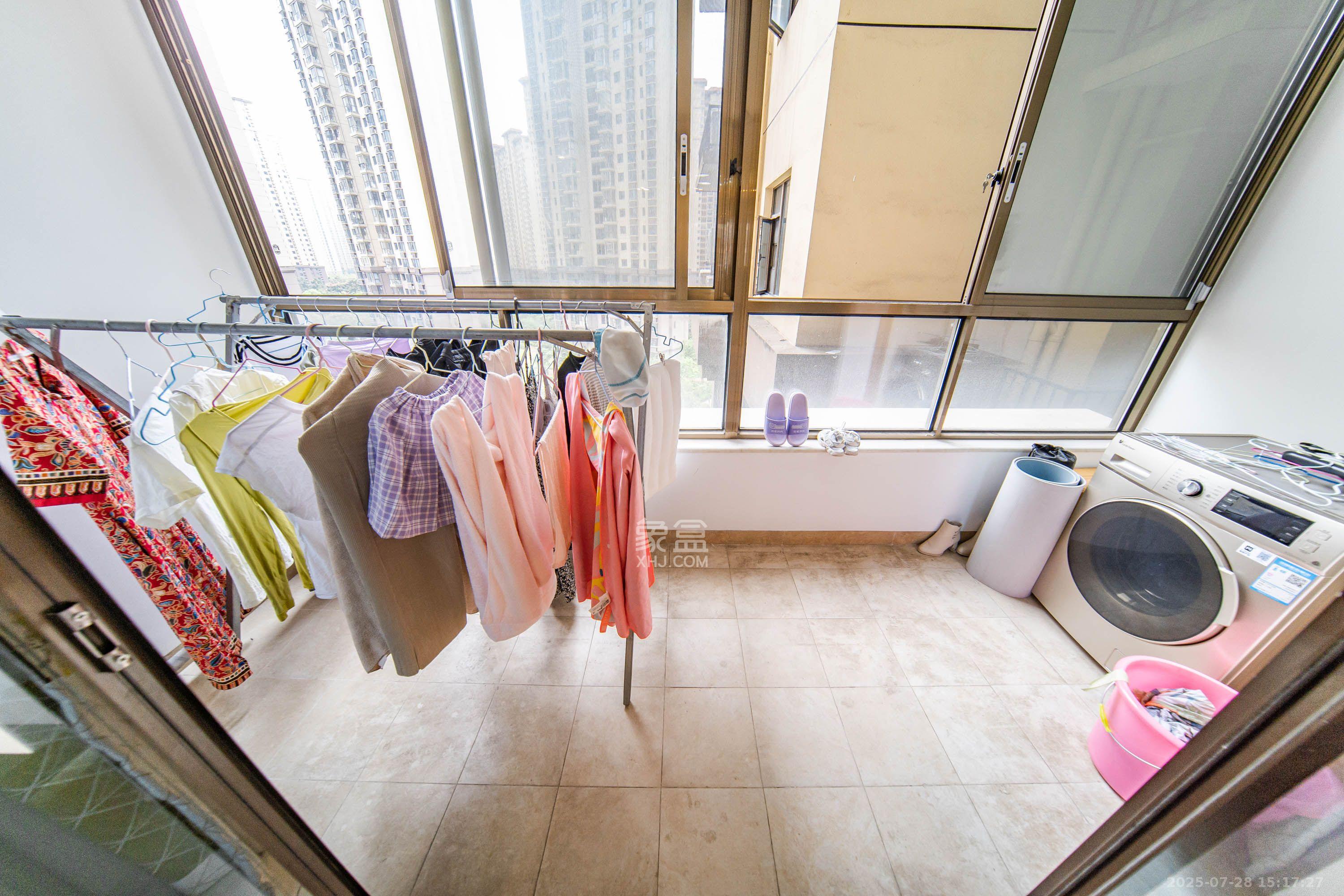 江山帝景哈佛  4室2厅2卫    3000.0元/月 江山帝景哈佛  4室2厅2卫    3000.0元/月室内图